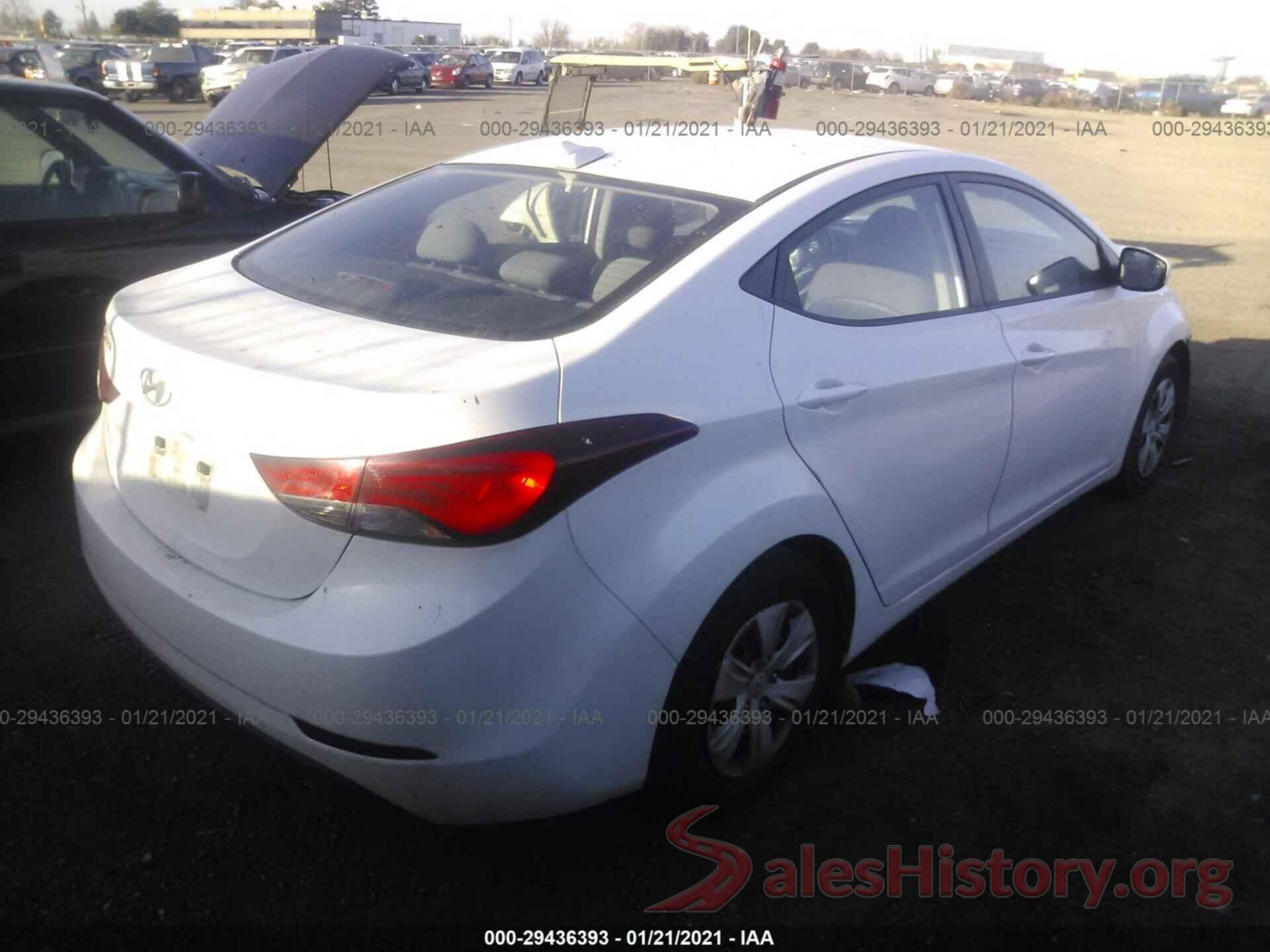 5NPDH4AE9GH709471 2016 HYUNDAI ELANTRA