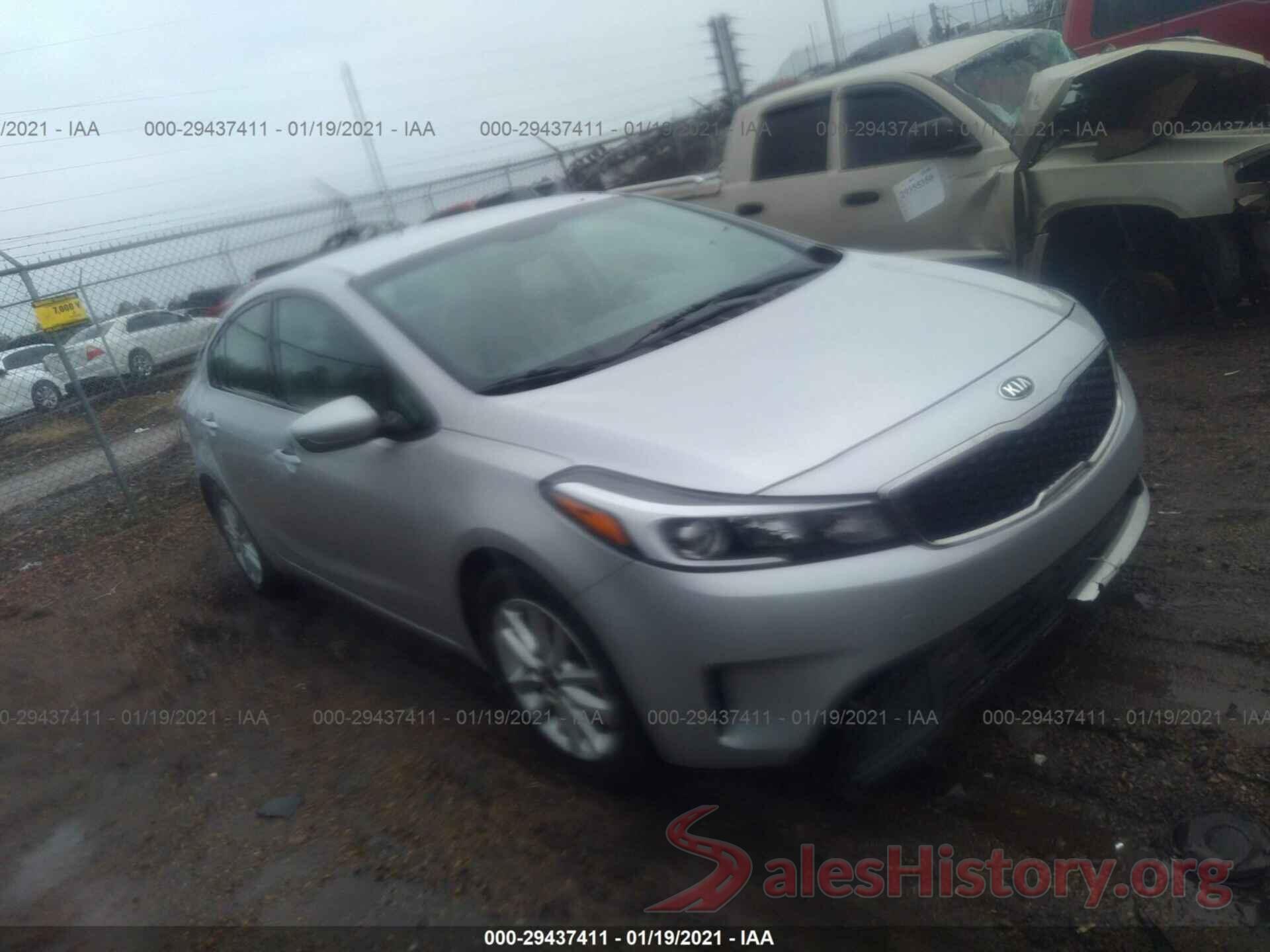 3KPFL4A77HE016896 2017 KIA FORTE