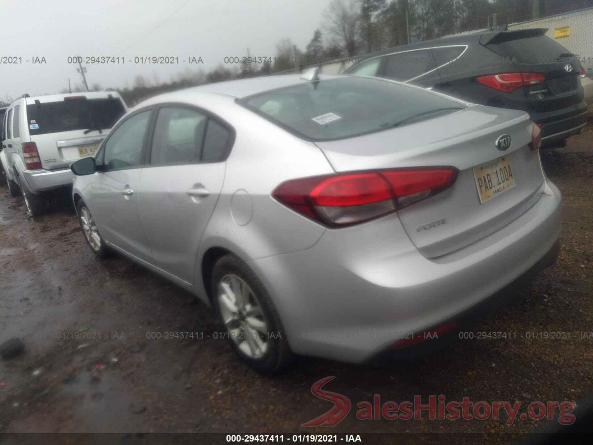 3KPFL4A77HE016896 2017 KIA FORTE