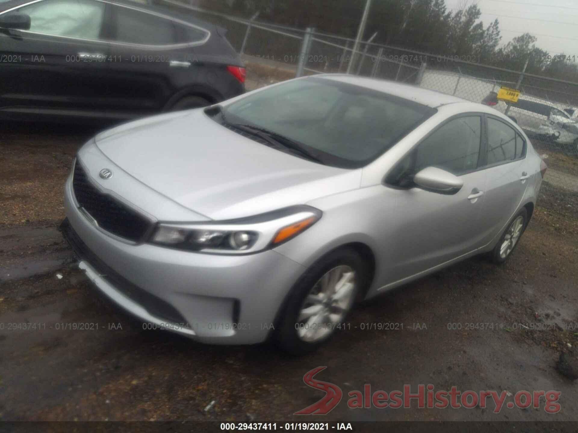 3KPFL4A77HE016896 2017 KIA FORTE