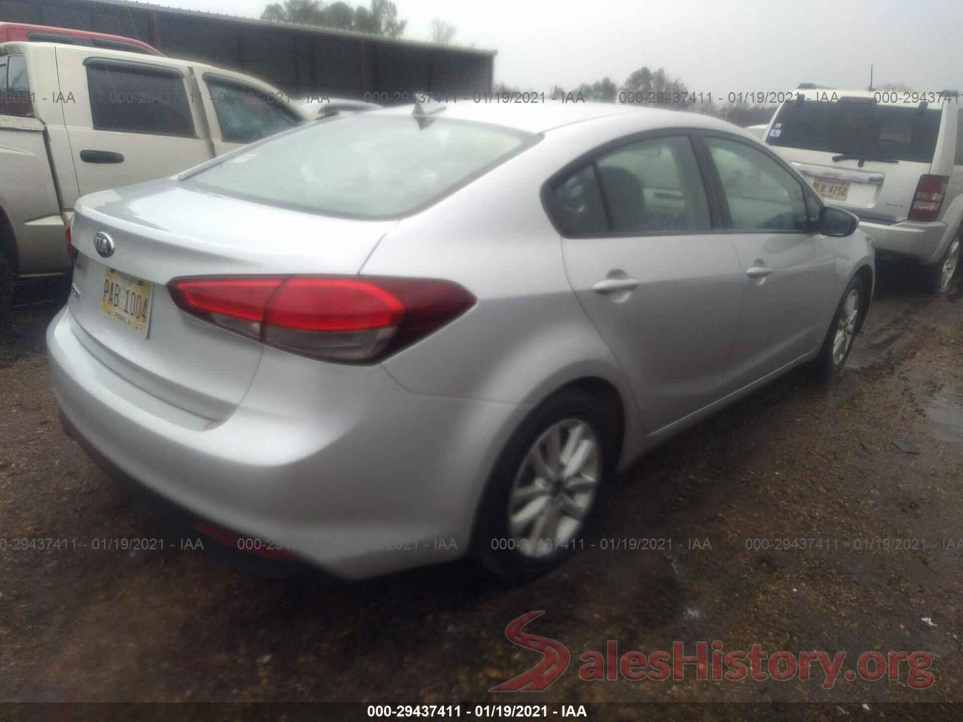 3KPFL4A77HE016896 2017 KIA FORTE