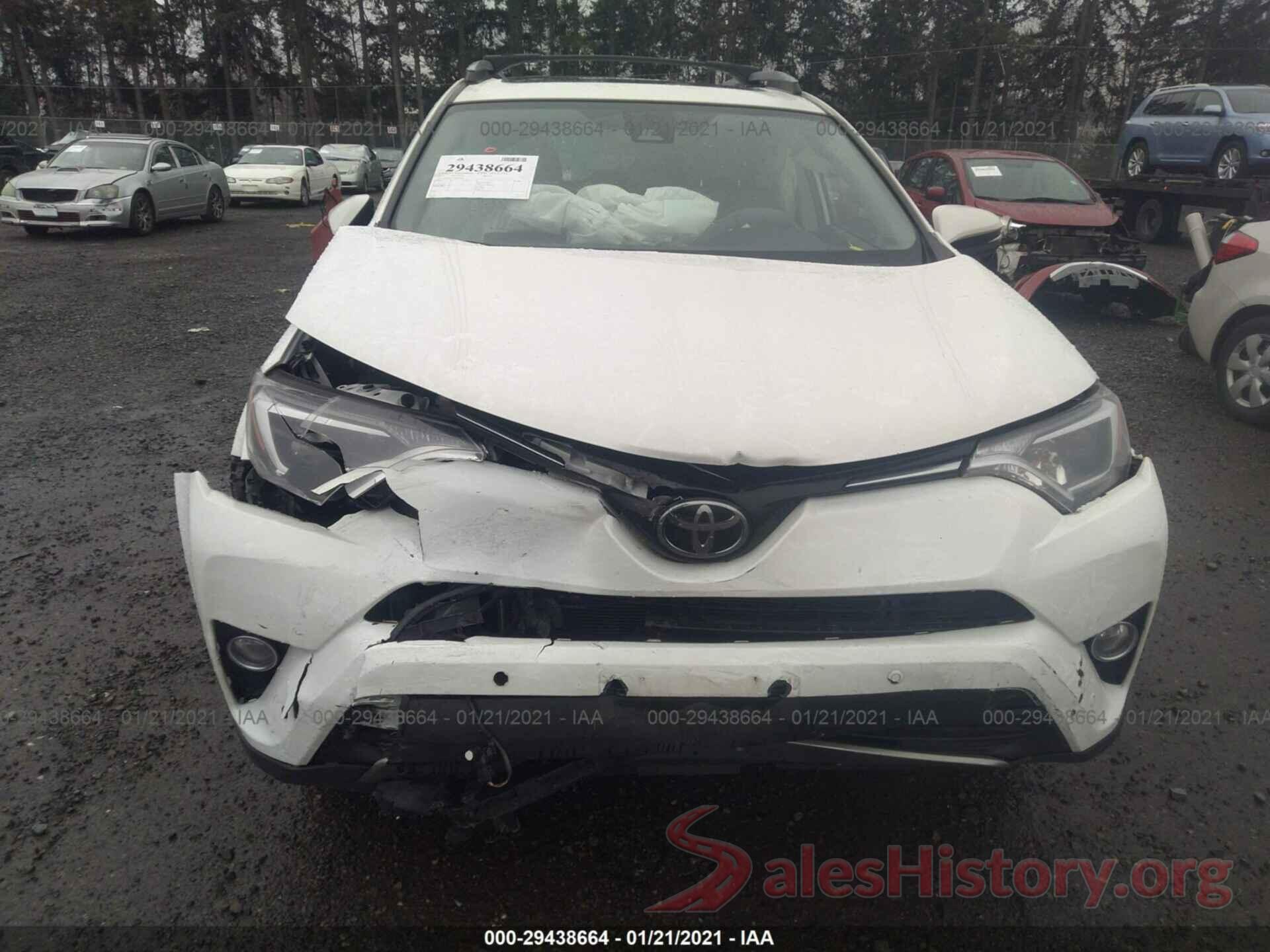 JTMRFREV4HJ112661 2017 TOYOTA RAV4