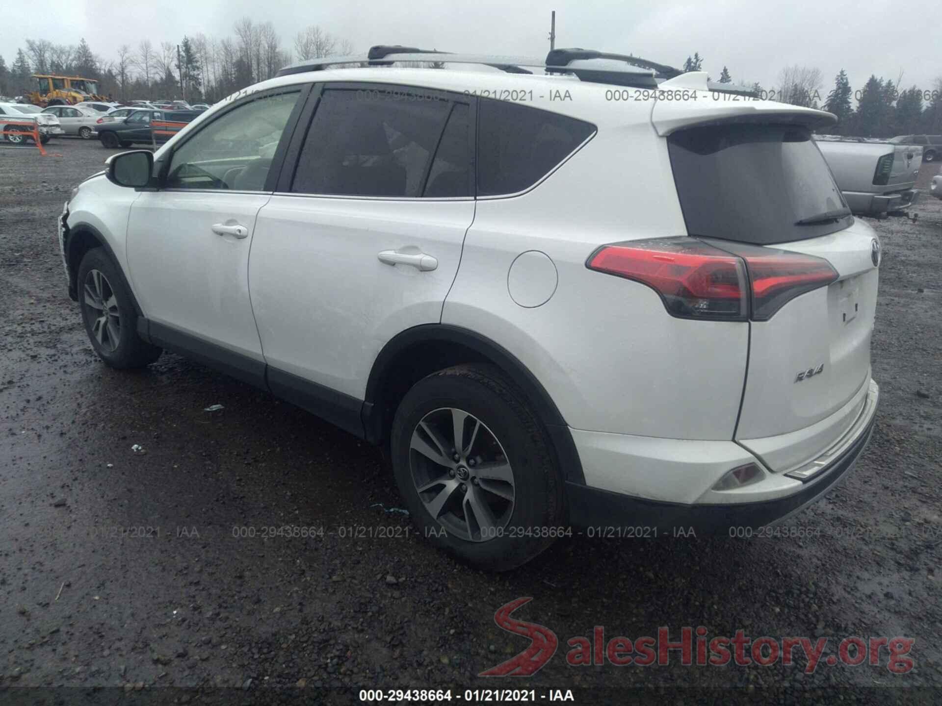 JTMRFREV4HJ112661 2017 TOYOTA RAV4