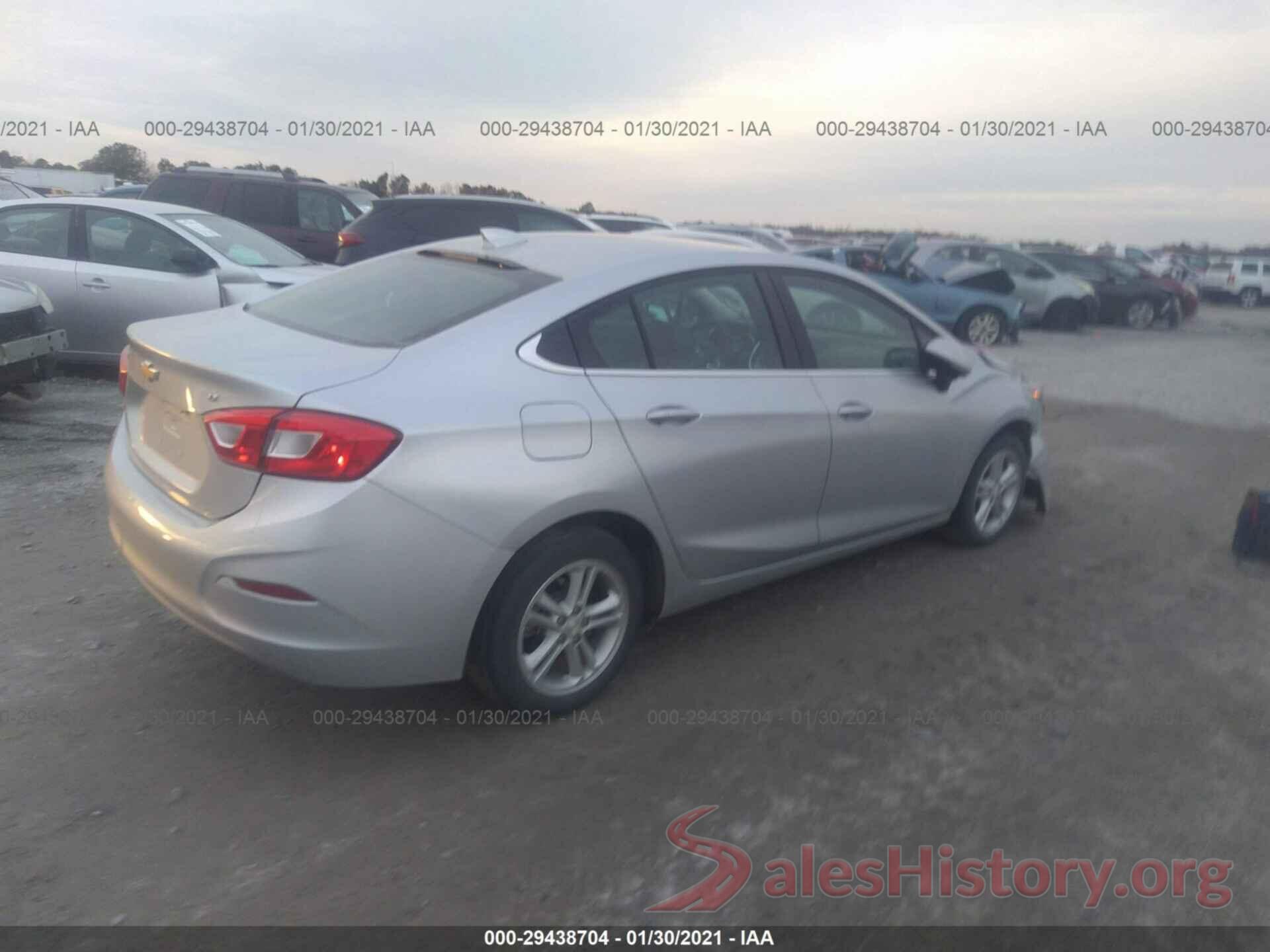 1G1BE5SMXJ7186400 2018 CHEVROLET CRUZE