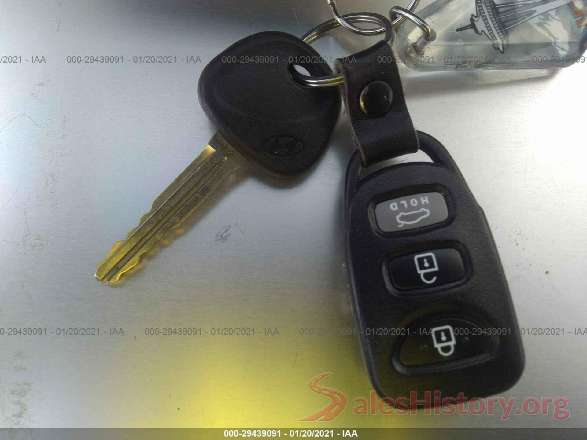 5NPDH4AE1GH770569 2016 HYUNDAI ELANTRA