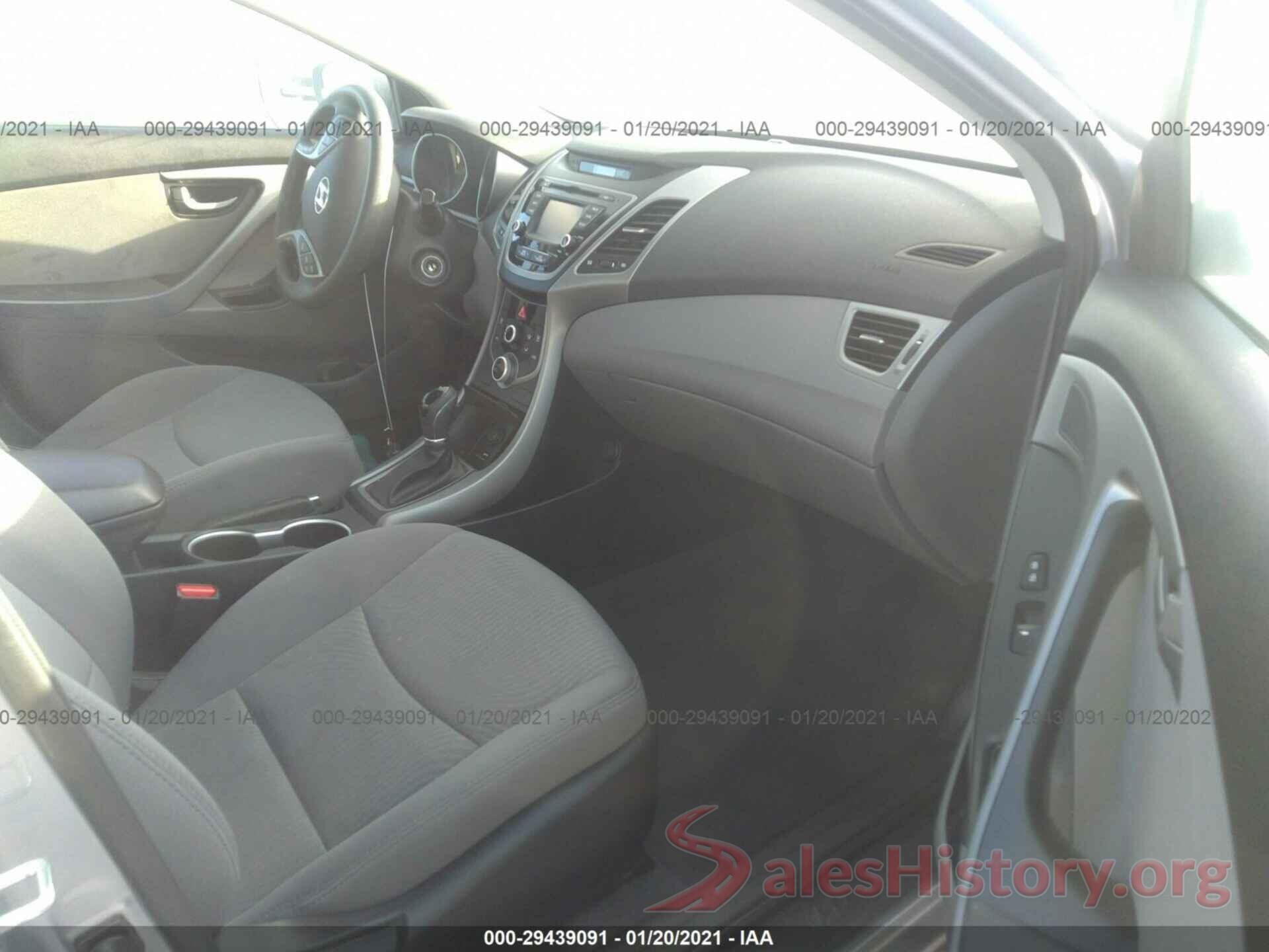 5NPDH4AE1GH770569 2016 HYUNDAI ELANTRA