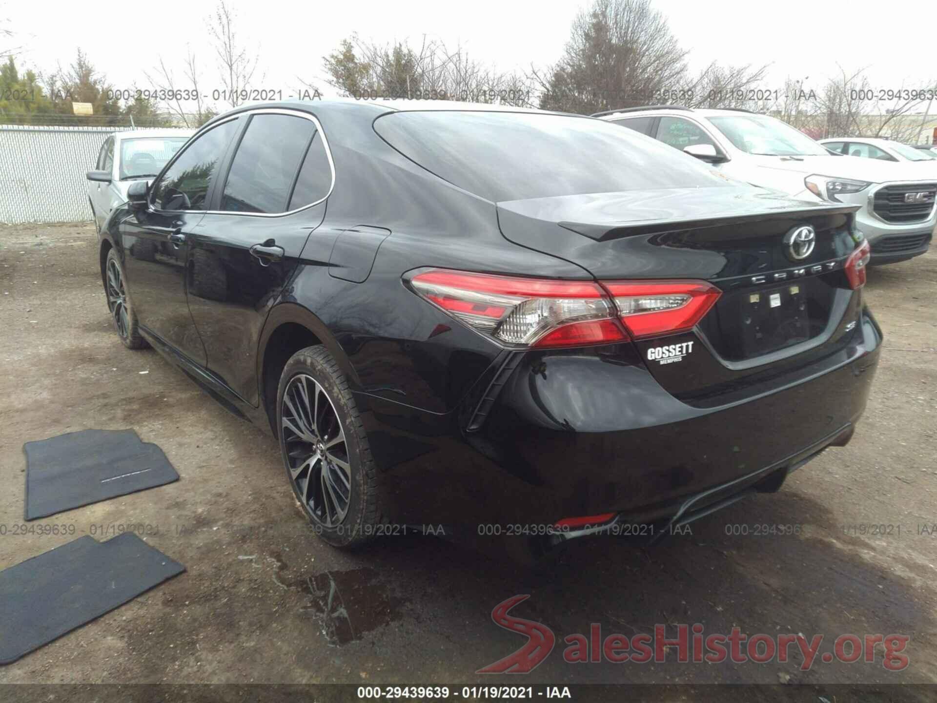 JTNB11HK7J3026270 2018 TOYOTA CAMRY