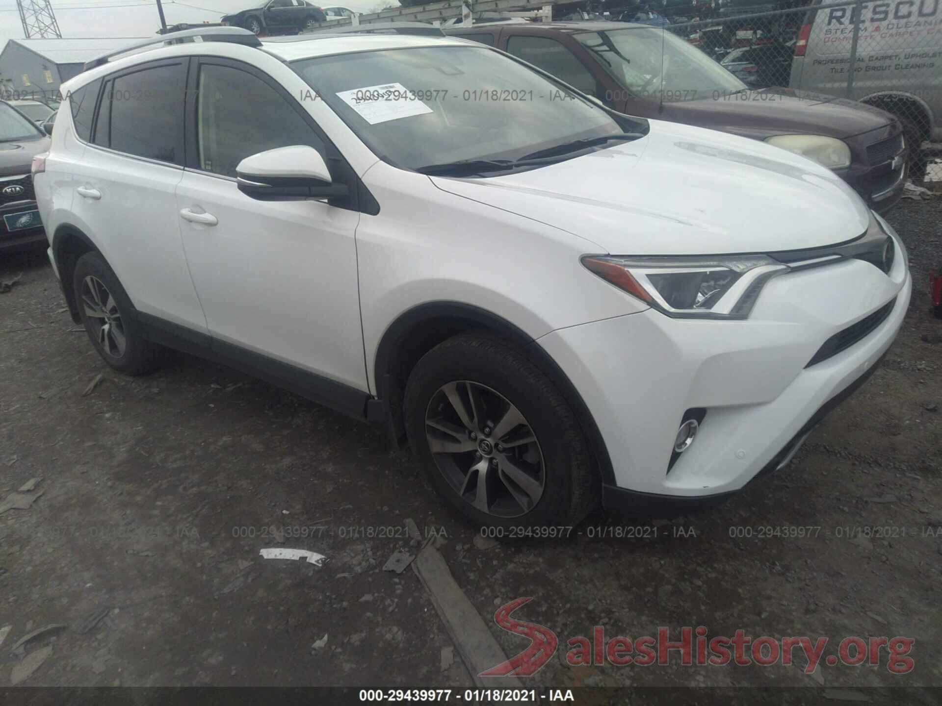 JTMRFREV0JD224071 2018 TOYOTA RAV4