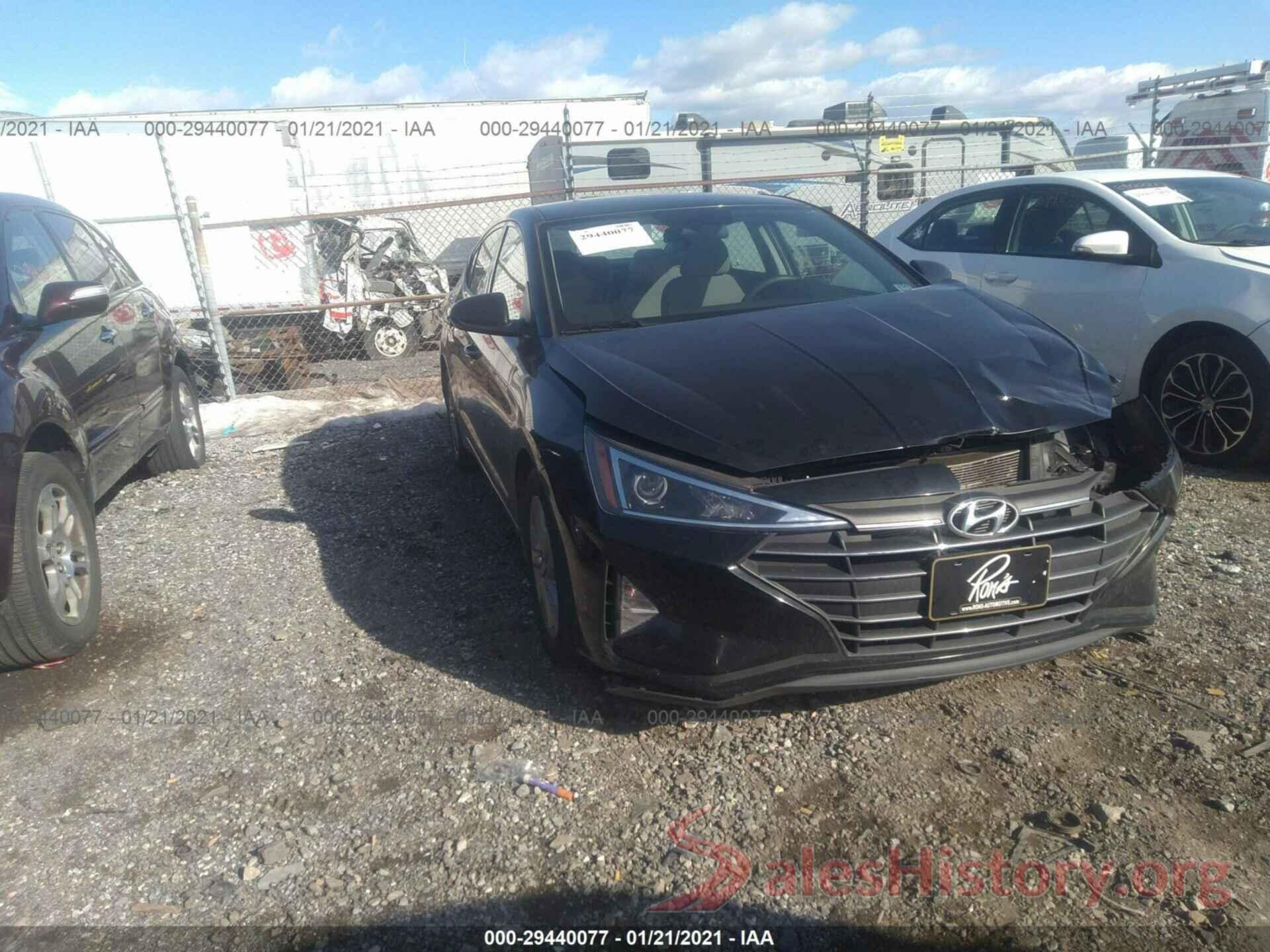 5NPD84LF5KH482388 2019 HYUNDAI ELANTRA