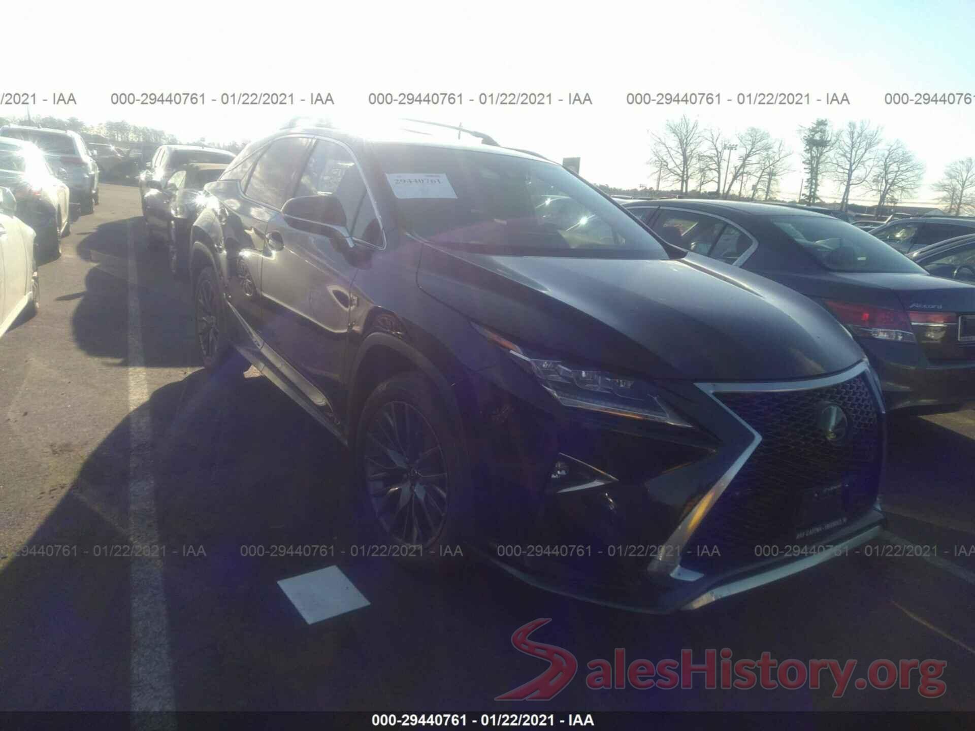 2T2BZMCA1JC139762 2018 LEXUS RX