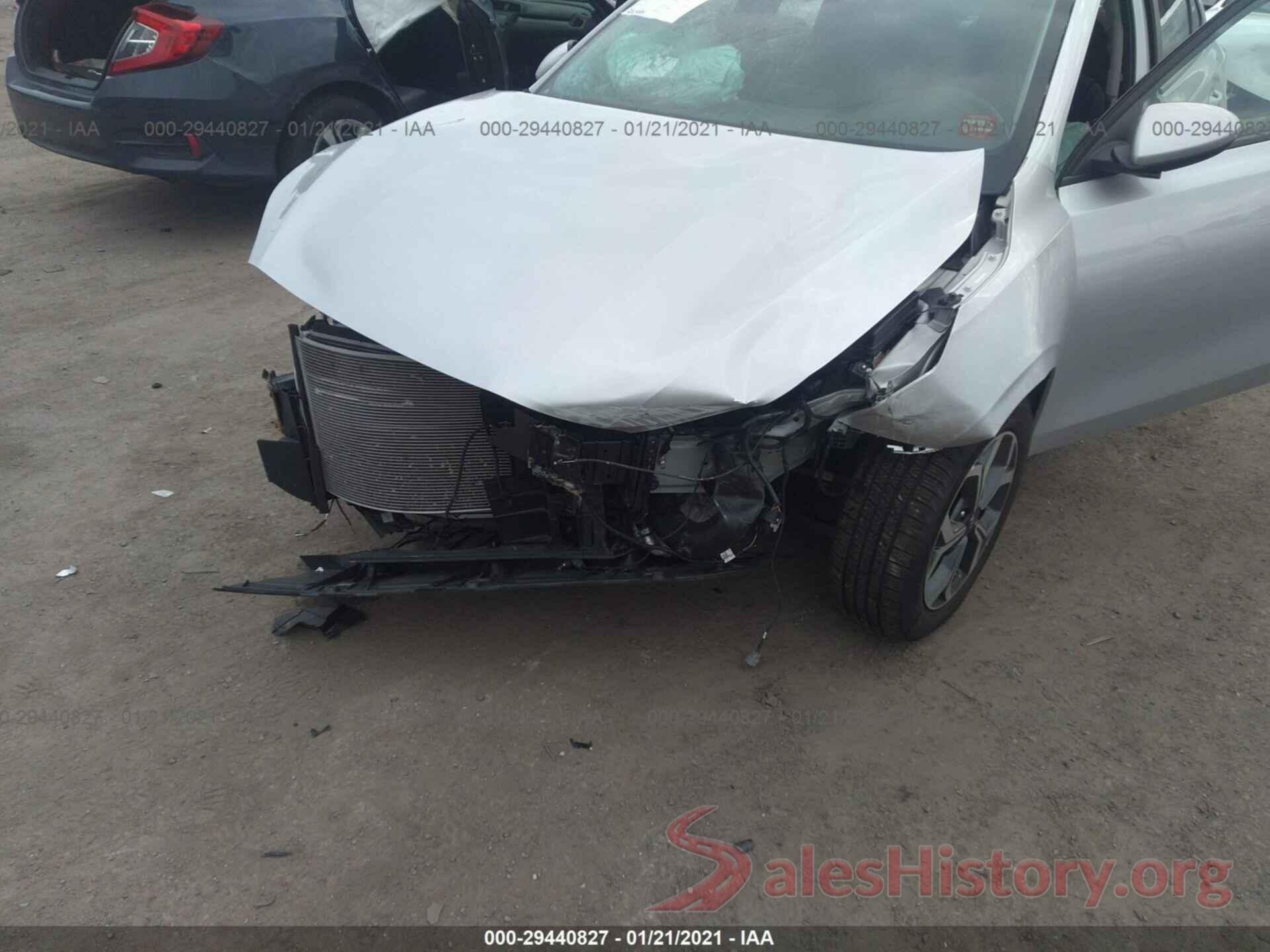 3KPF24AD5KE105821 2019 KIA FORTE