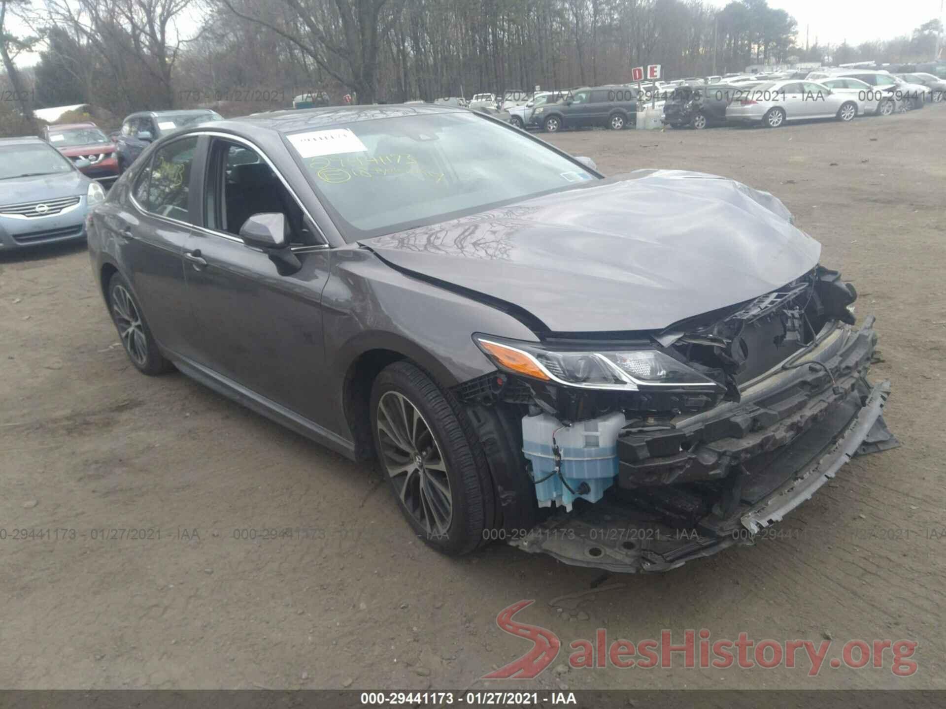 4T1B11HK7JU603390 2018 TOYOTA CAMRY