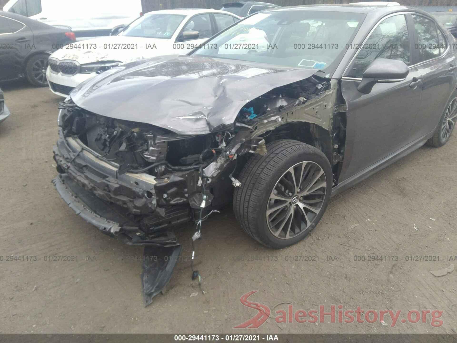 4T1B11HK7JU603390 2018 TOYOTA CAMRY