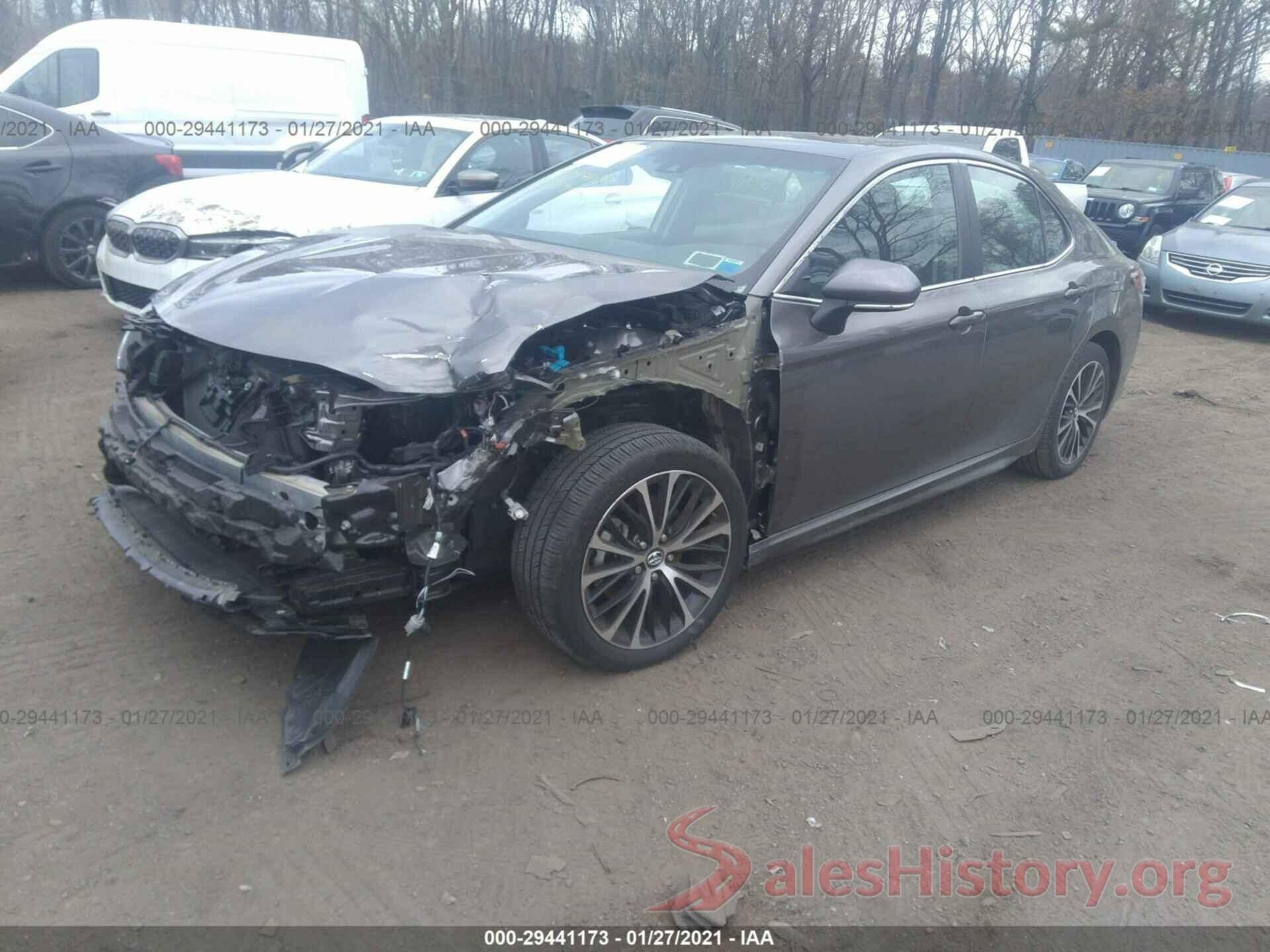 4T1B11HK7JU603390 2018 TOYOTA CAMRY