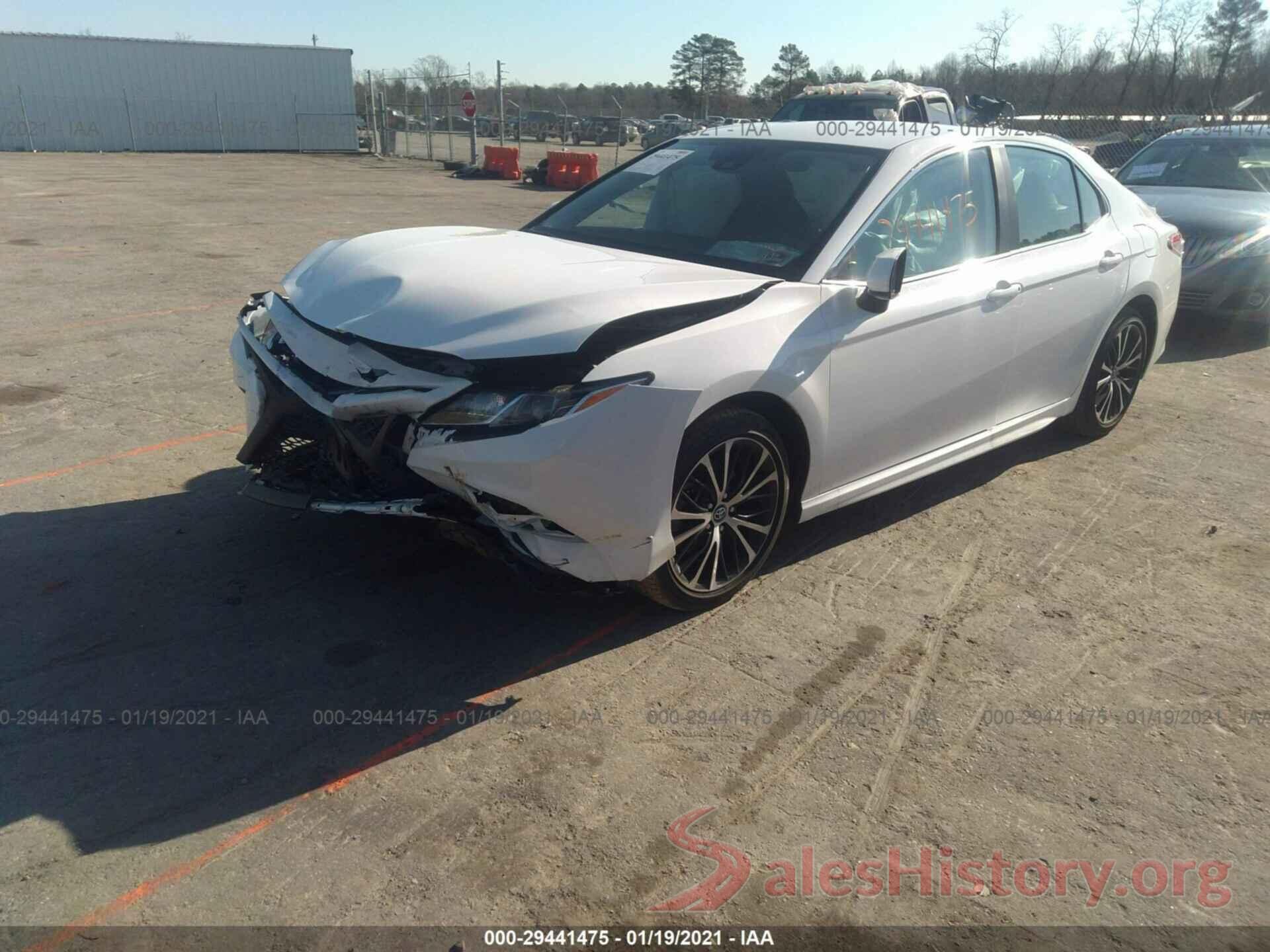 4T1B11HK5KU777962 2019 TOYOTA CAMRY