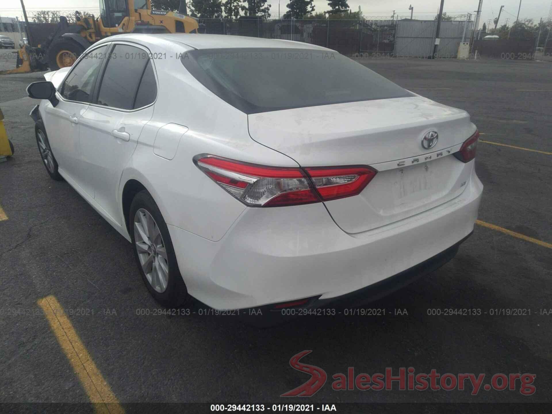 4T1B11HK4JU576472 2018 TOYOTA CAMRY