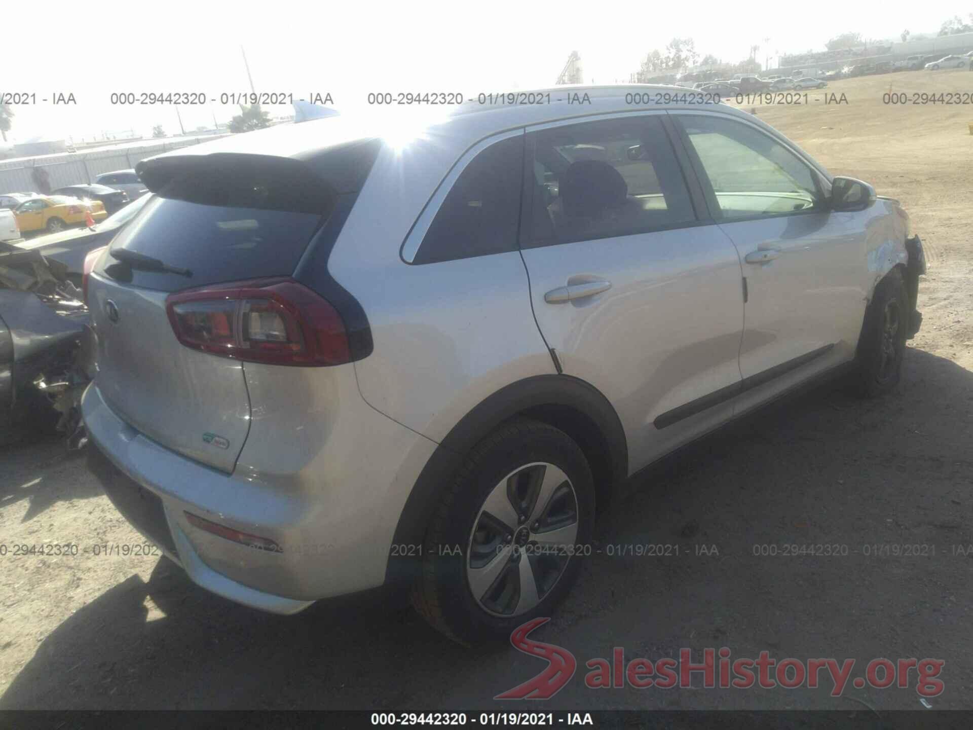 KNDCC3LC7J5126680 2018 KIA NIRO