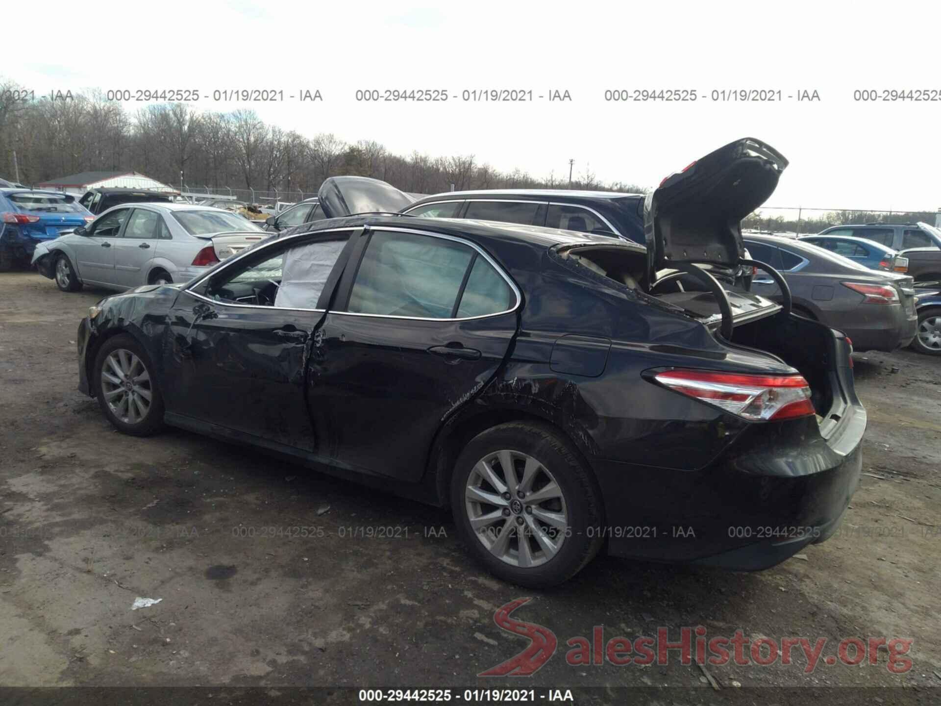 4T1B11HK8JU096709 2018 TOYOTA CAMRY