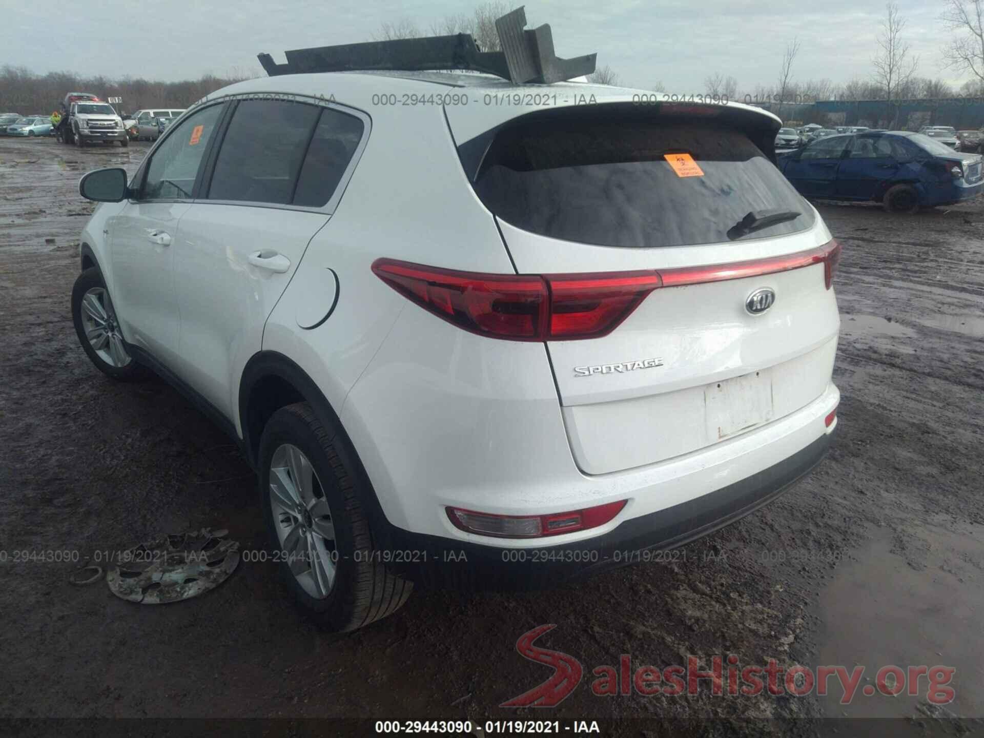 KNDPMCAC8K7617220 2019 KIA SPORTAGE