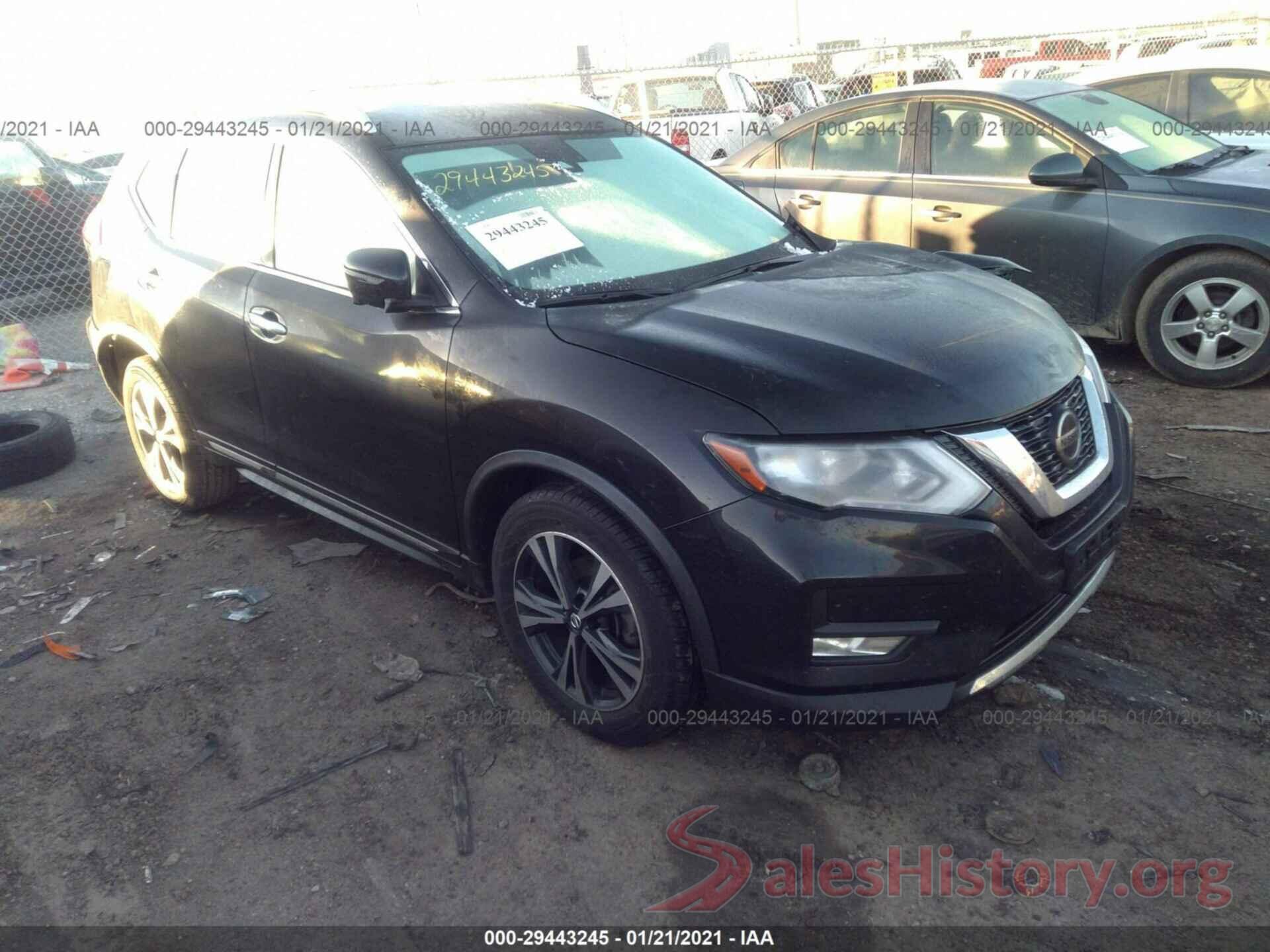 JN8AT2MV1JW318810 2018 NISSAN ROGUE