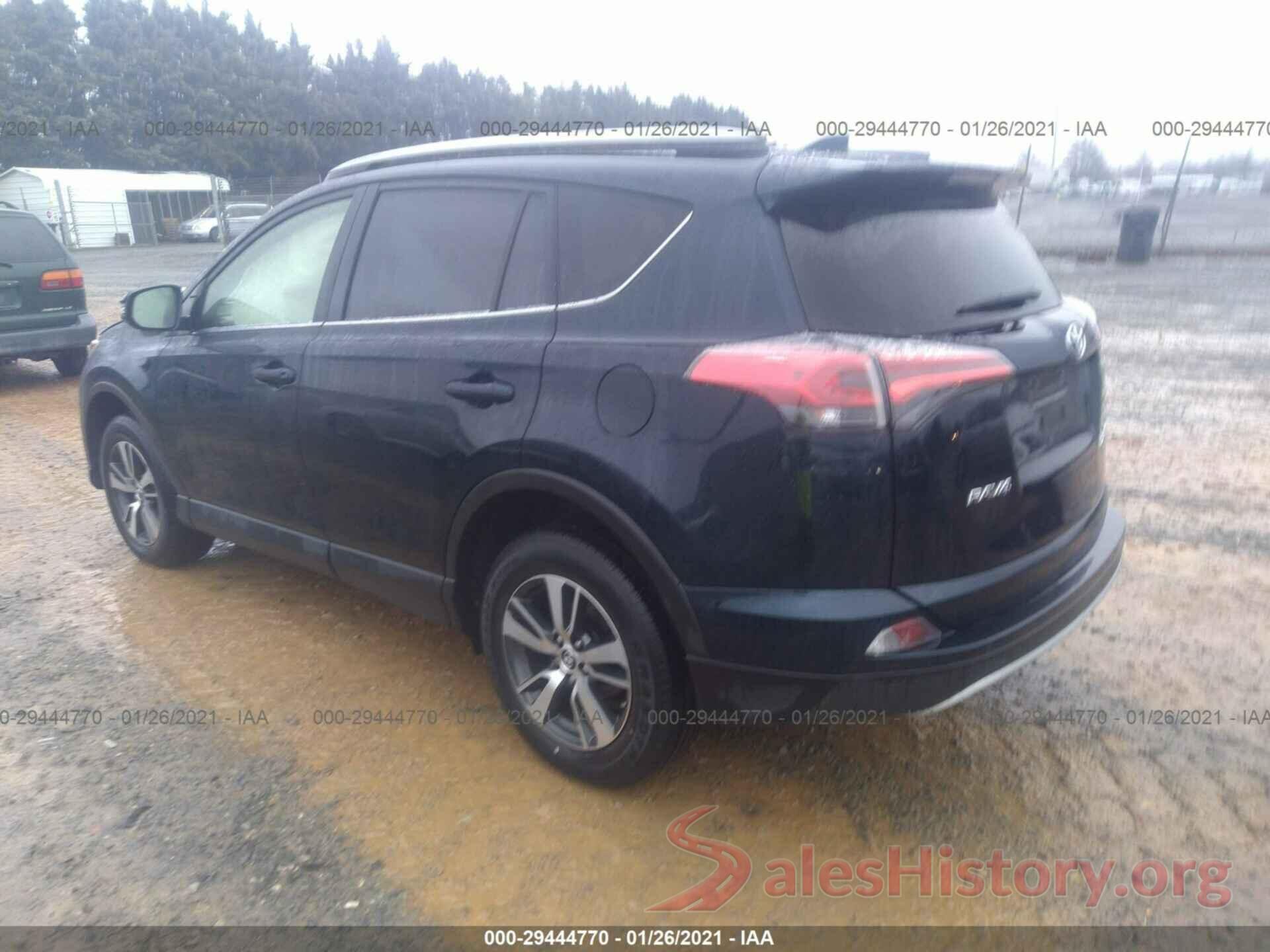 JTMRFREV5JD247443 2018 TOYOTA RAV4