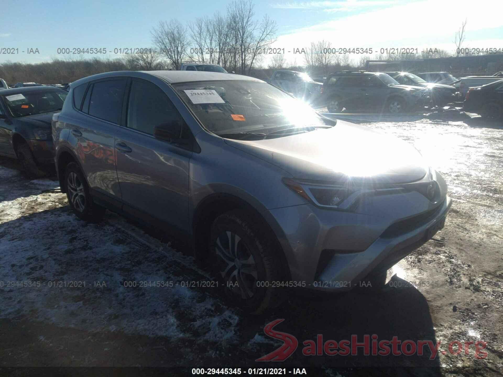 JTMBFREV5JJ248045 2018 TOYOTA RAV4