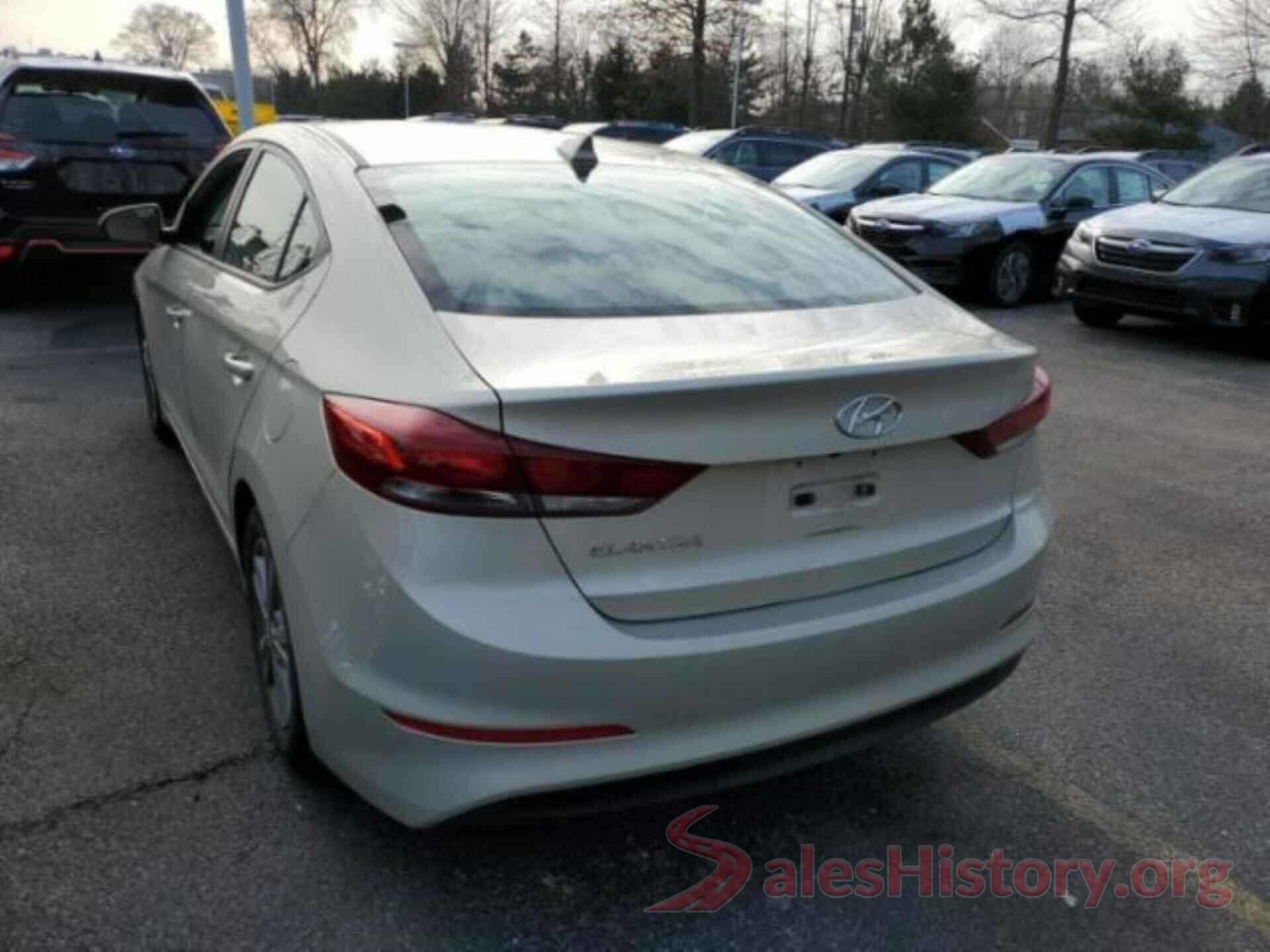 5NPD84LF4JH319259 2018 HYUNDAI ELANTRA