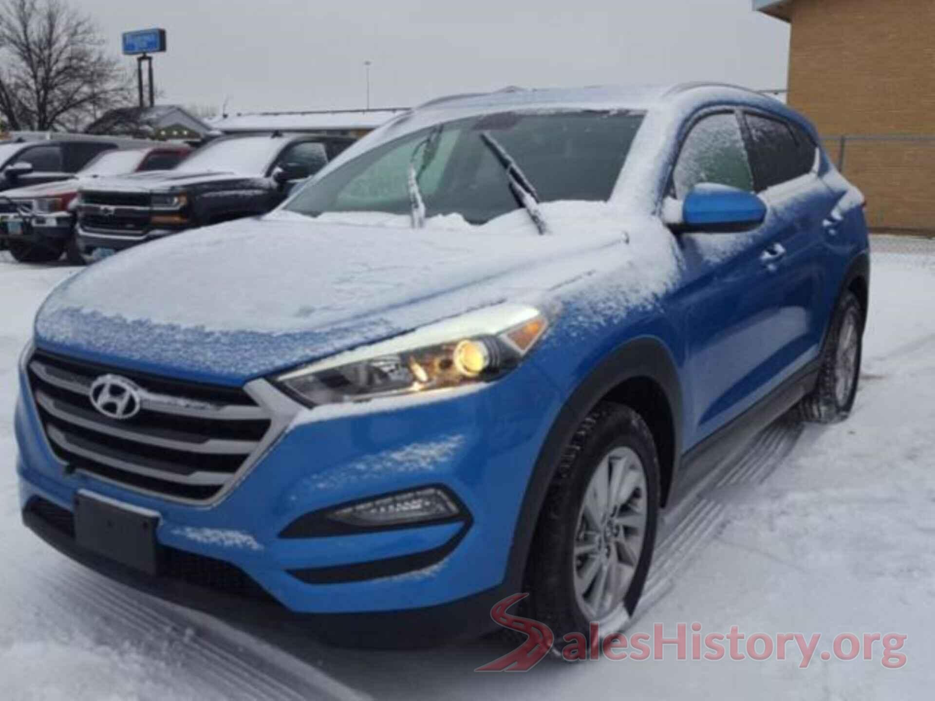 KM8J3CA49JU642155 2018 HYUNDAI TUCSON