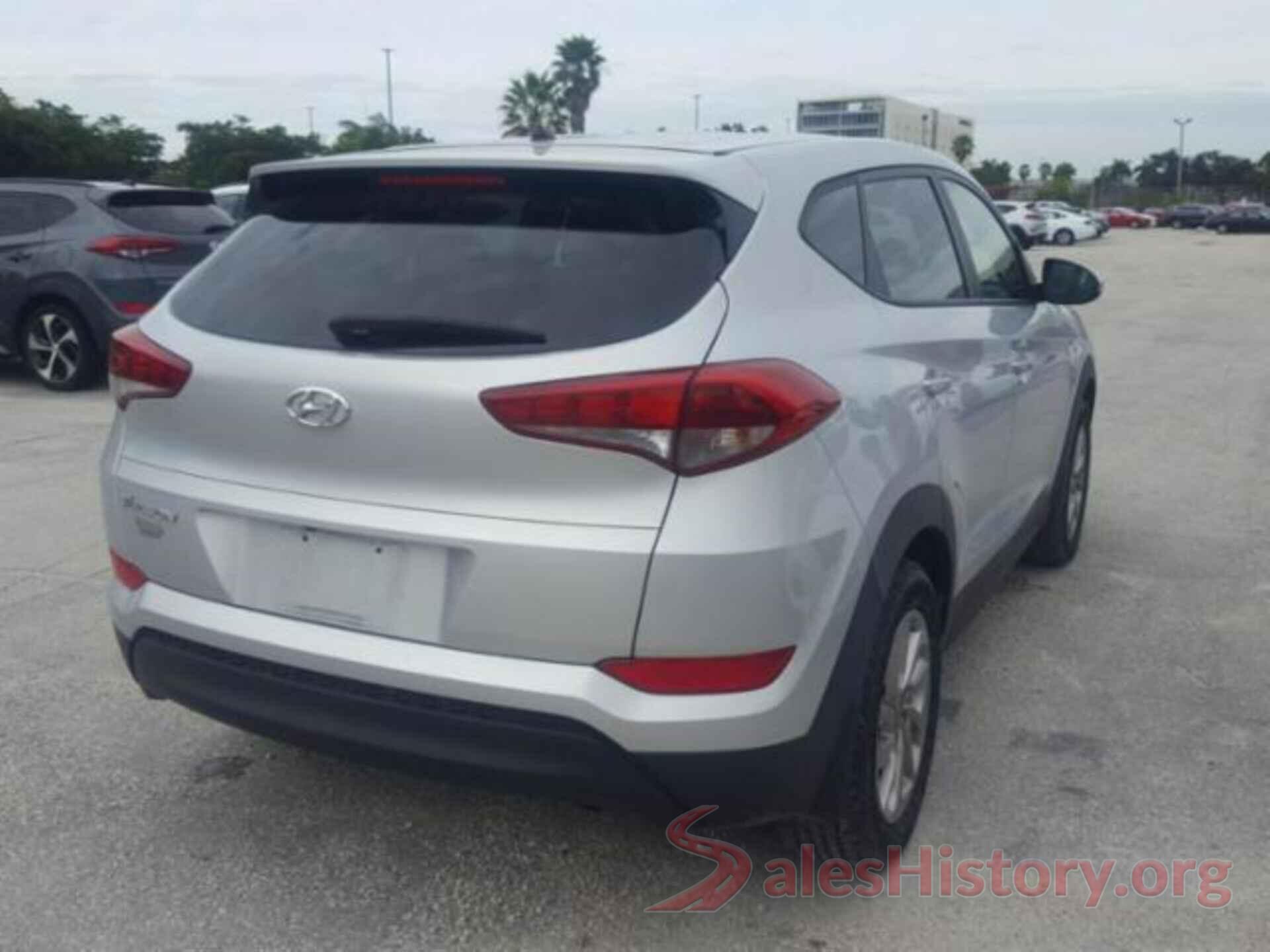 KM8J23A40JU646260 2018 HYUNDAI TUCSON