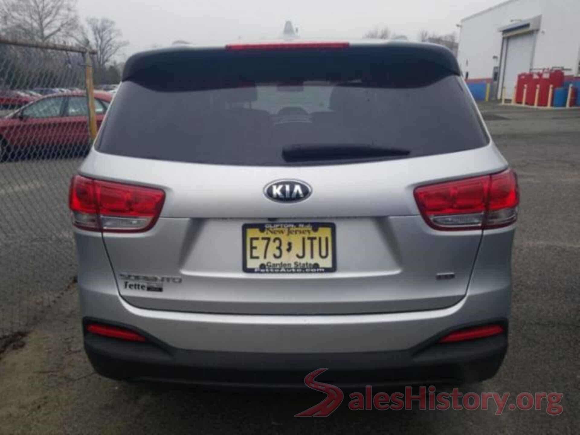 5XYPGDA33JG396866 2018 KIA SORENTO