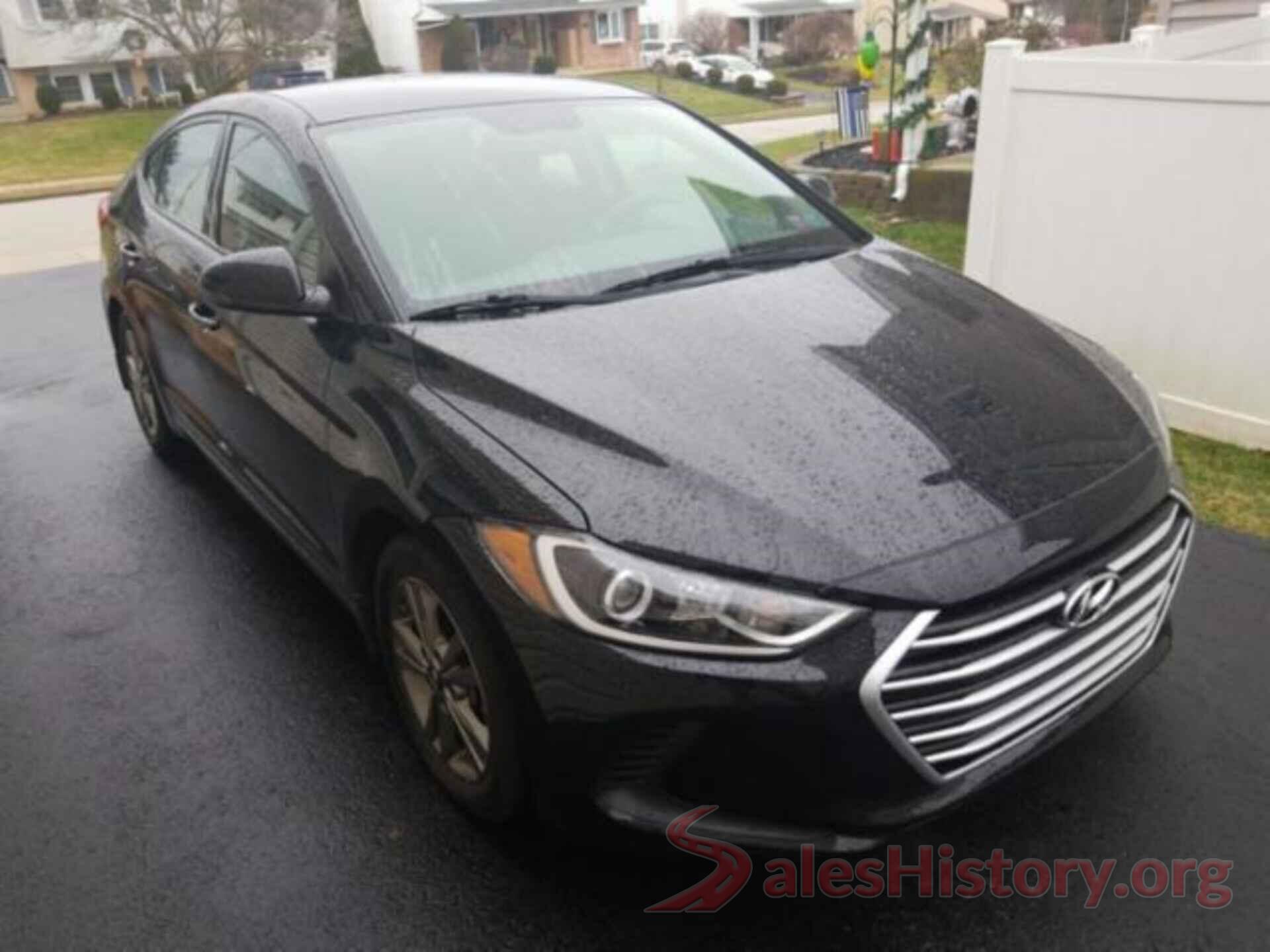 5NPD84LF0JH262140 2018 HYUNDAI ELANTRA