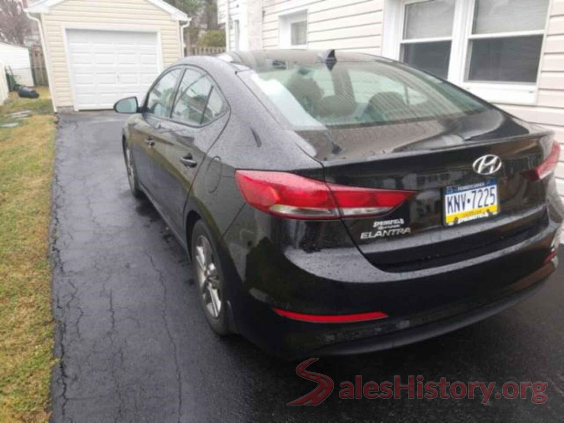 5NPD84LF0JH262140 2018 HYUNDAI ELANTRA