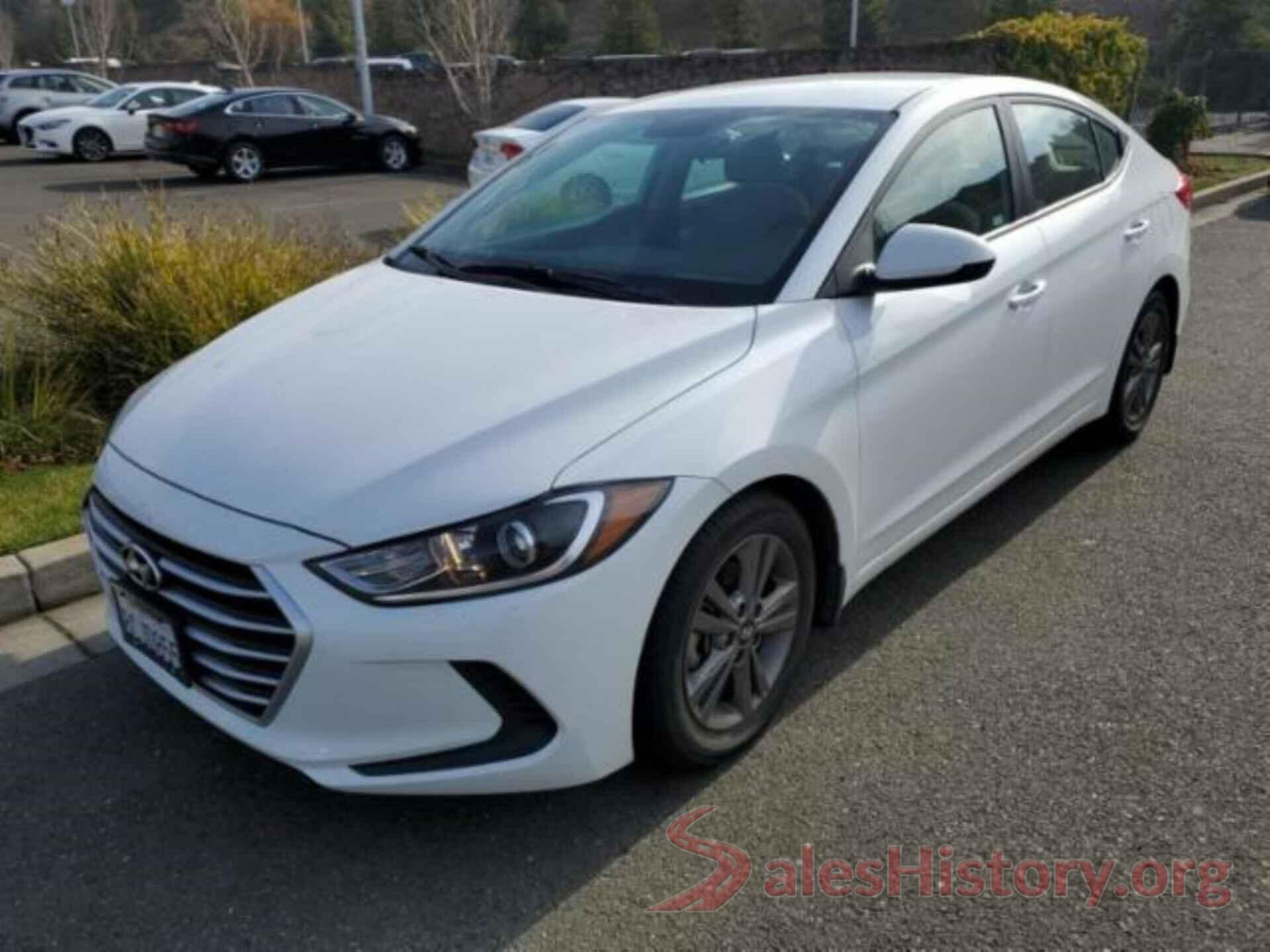 5NPD84LF0JH216727 2018 HYUNDAI ELANTRA