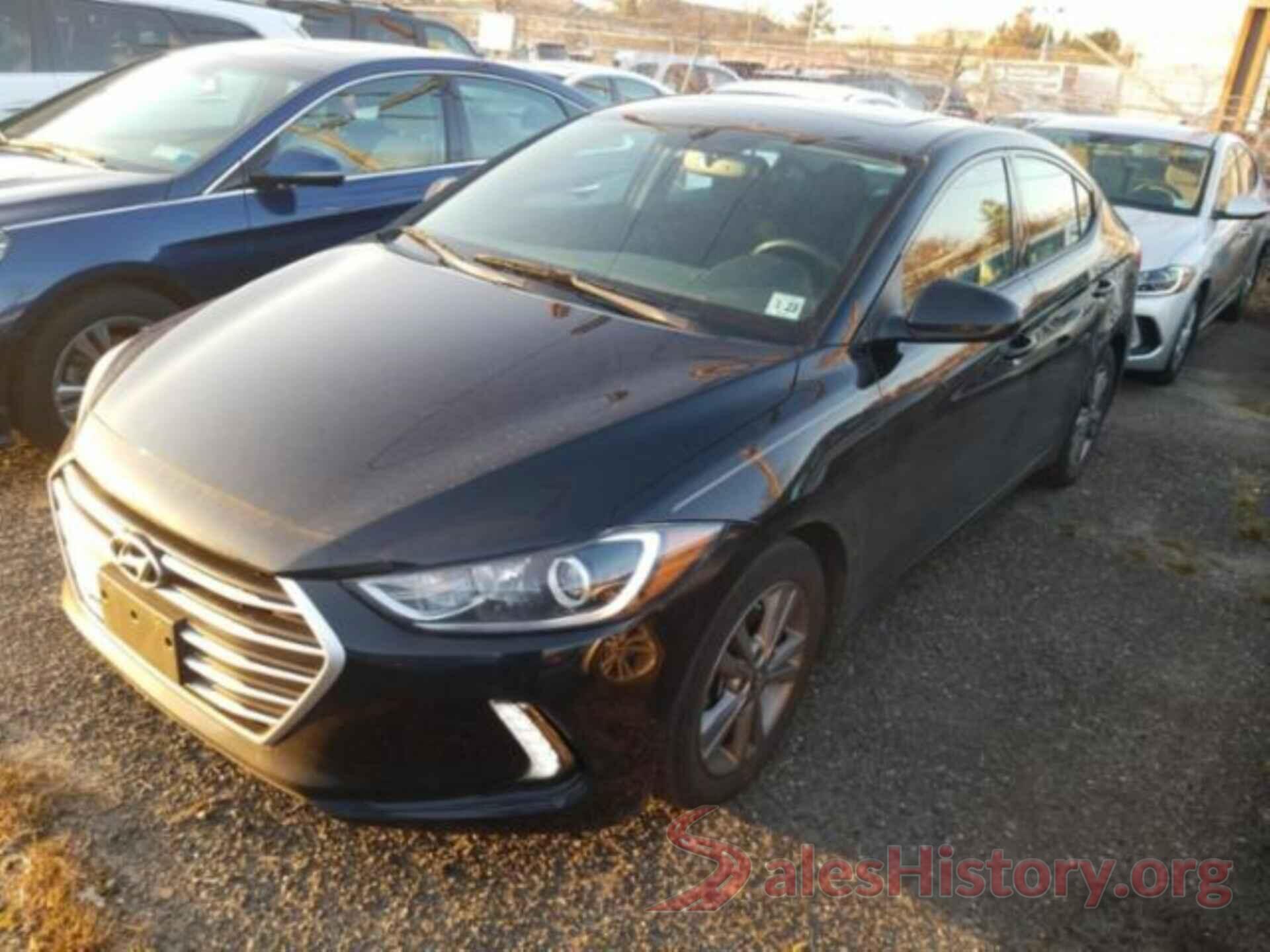 5NPD84LF0JH280069 2018 HYUNDAI ELANTRA