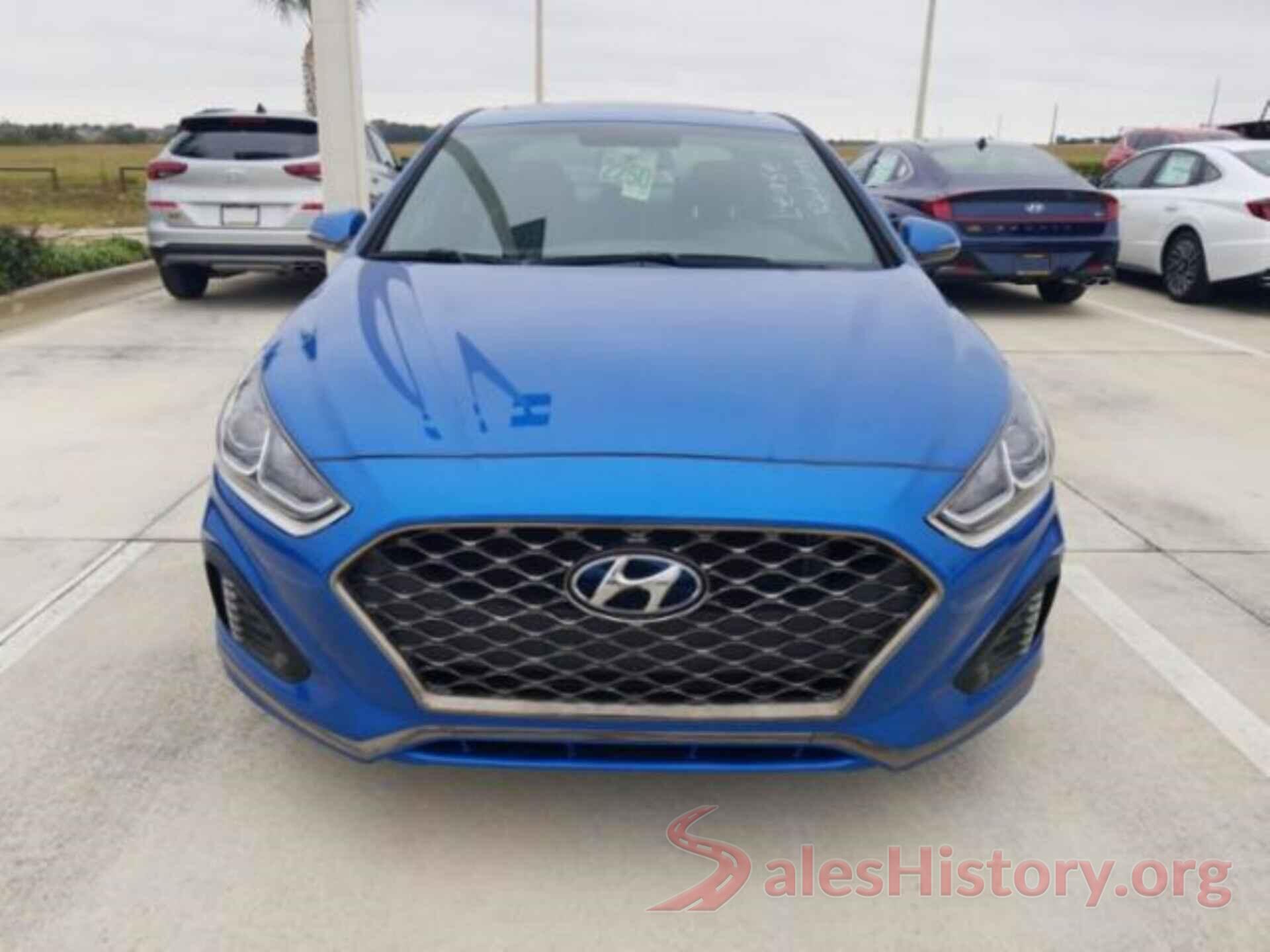 5NPE34AF0JH631892 2018 HYUNDAI SONATA