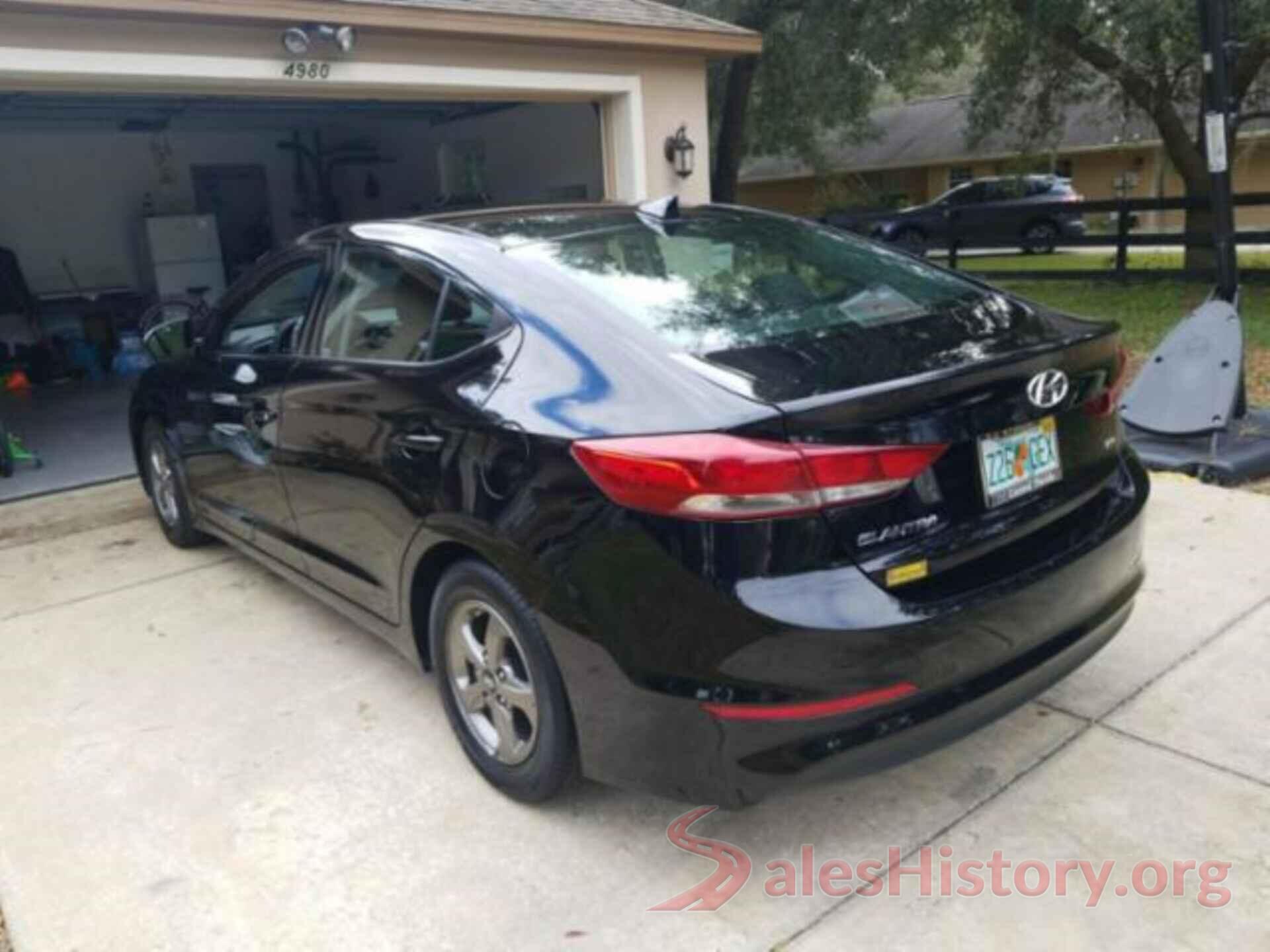 5NPD94LA8JH256118 2018 HYUNDAI ELANTRA