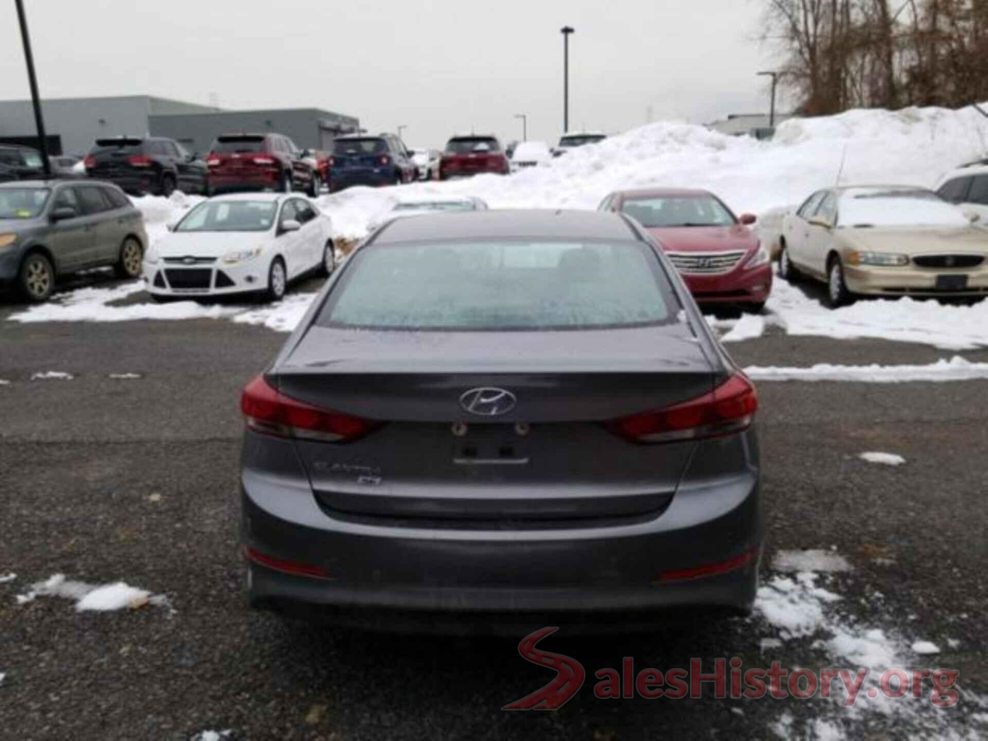 5NPD74LFXJH251083 2018 HYUNDAI ELANTRA