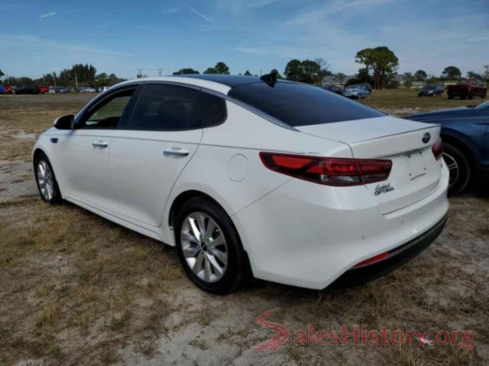 5XXGT4L30JG244976 2018 KIA OPTIMA