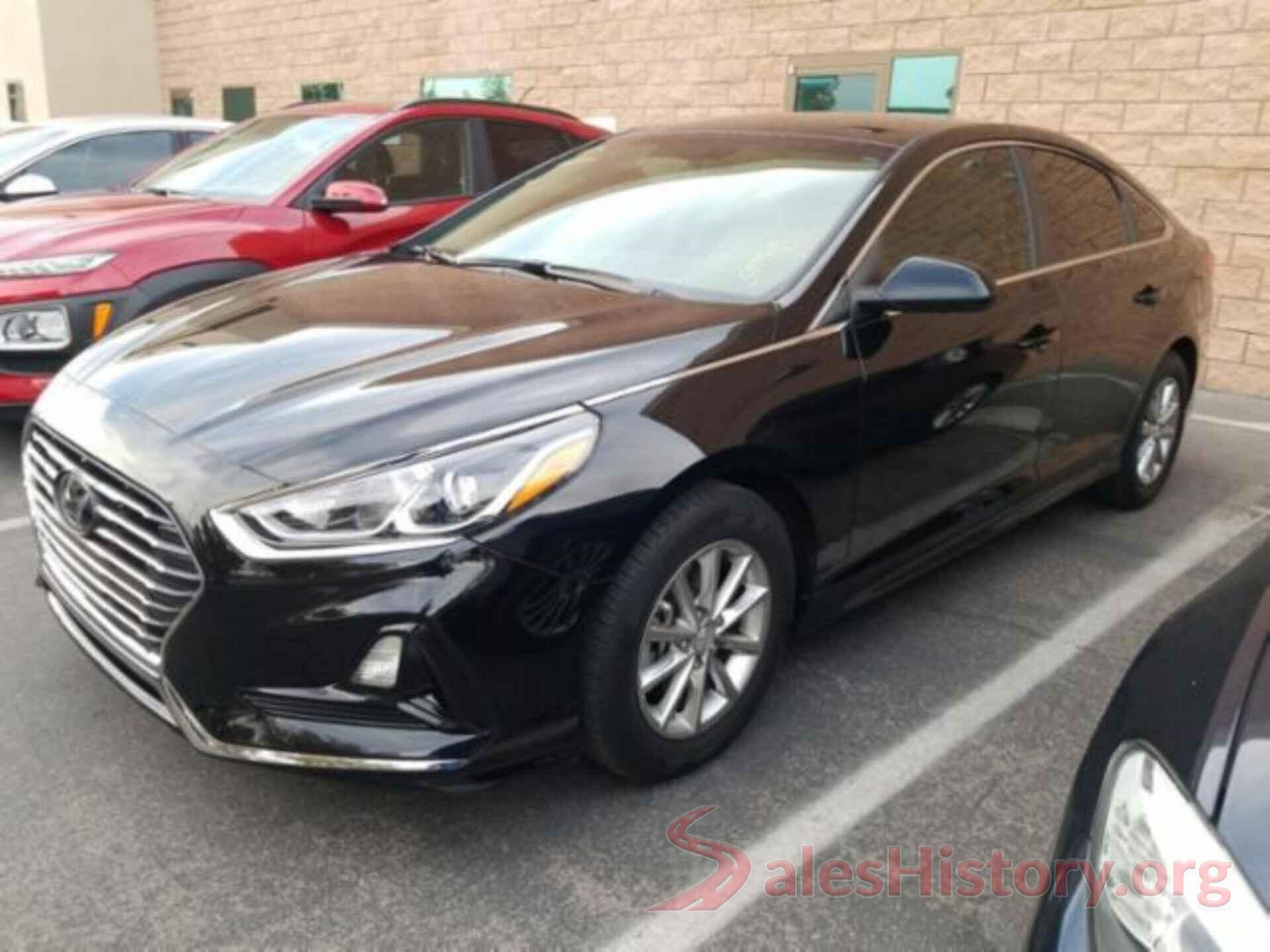 5NPE24AF8JH599969 2018 HYUNDAI SONATA