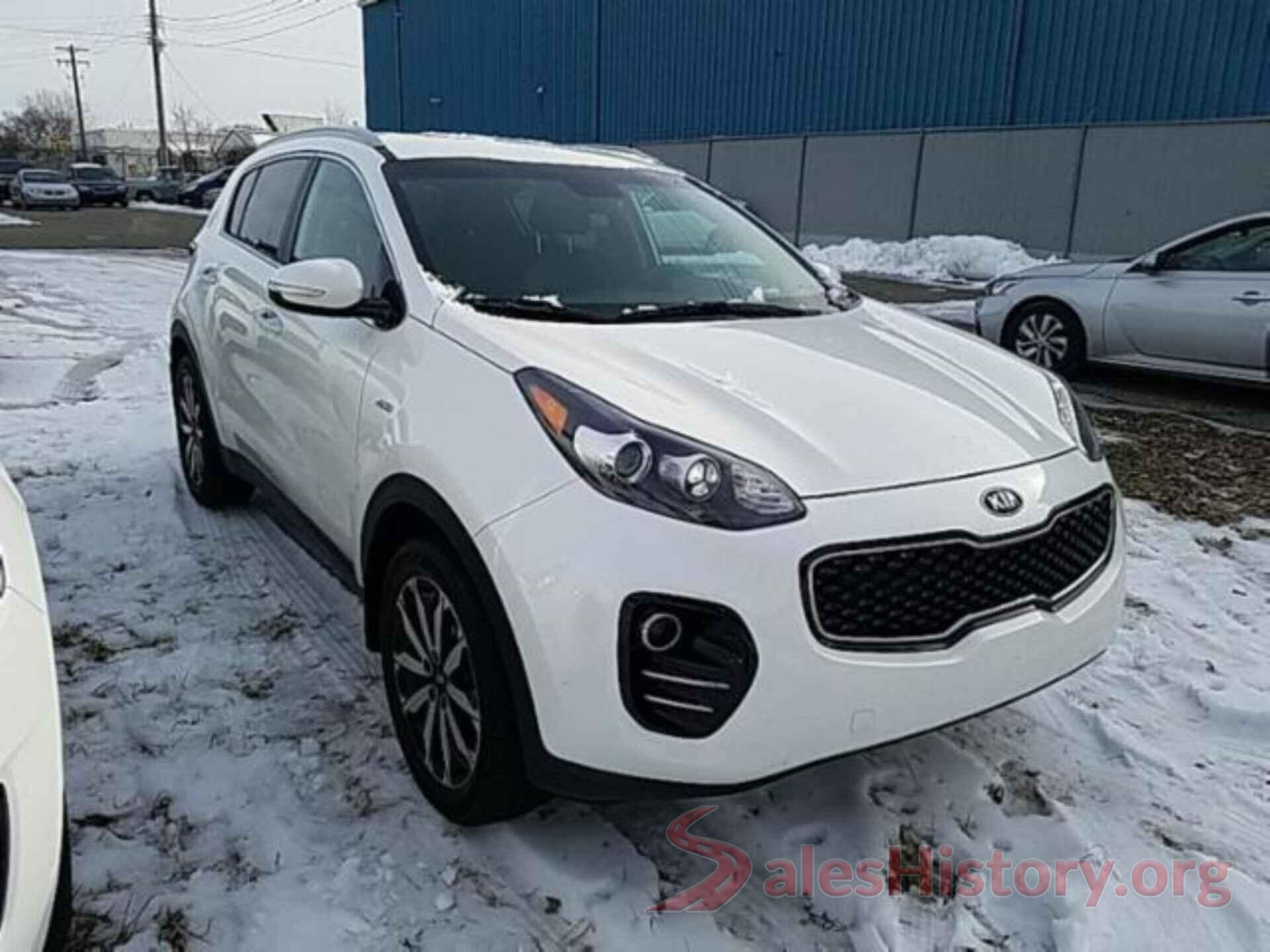 KNDPNCAC6J7456765 2018 KIA SPORTAGE