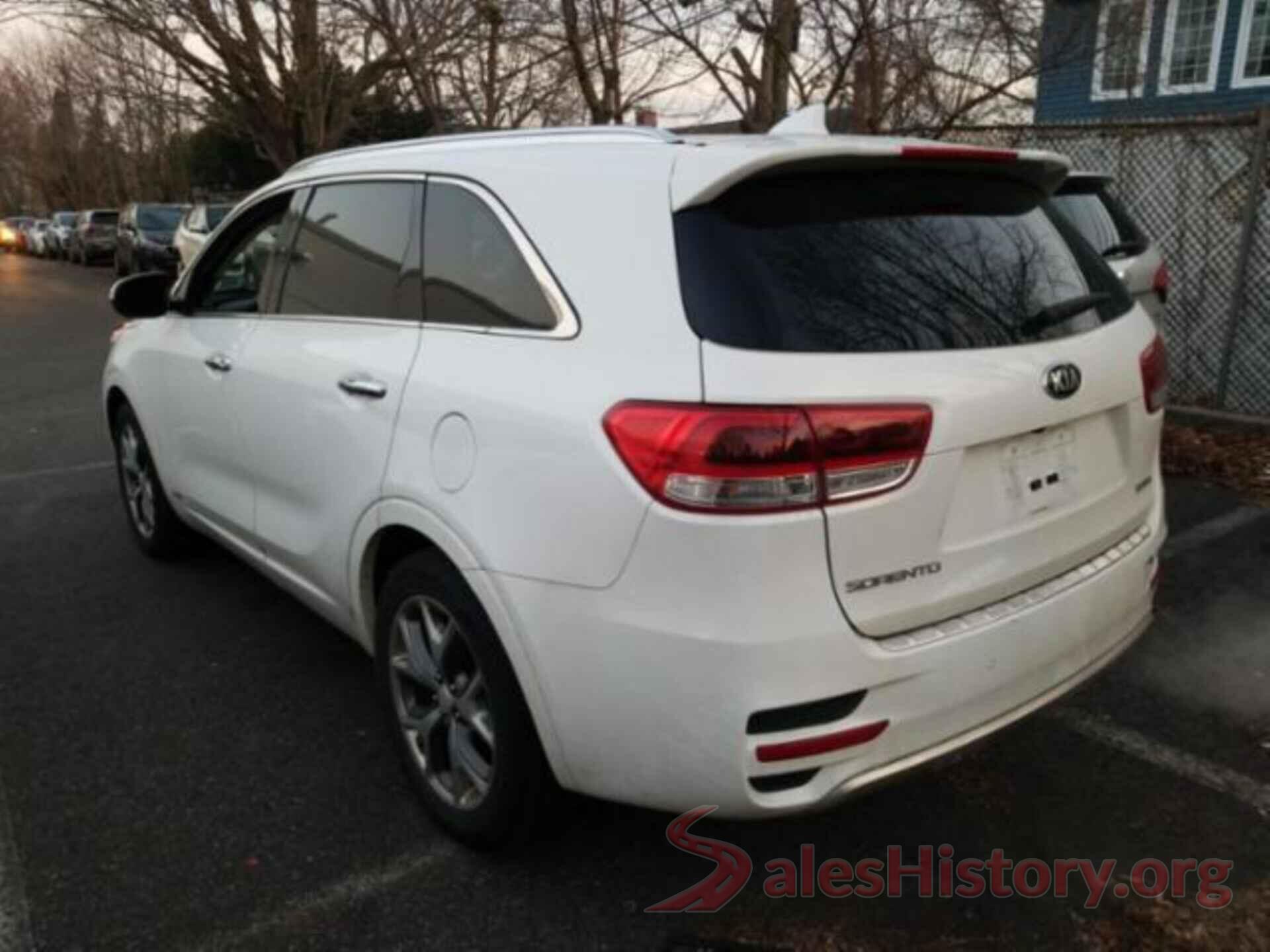 5XYPKDA57JG405908 2018 KIA SORENTO