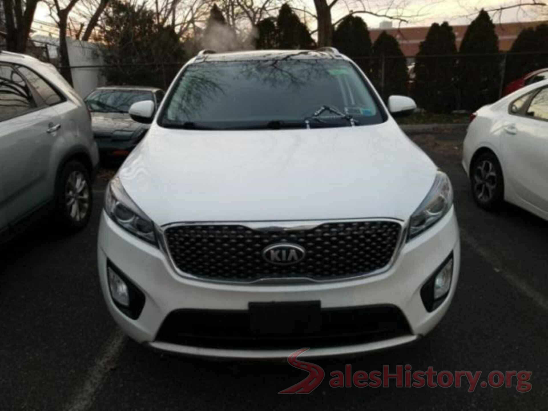 5XYPKDA57JG405908 2018 KIA SORENTO