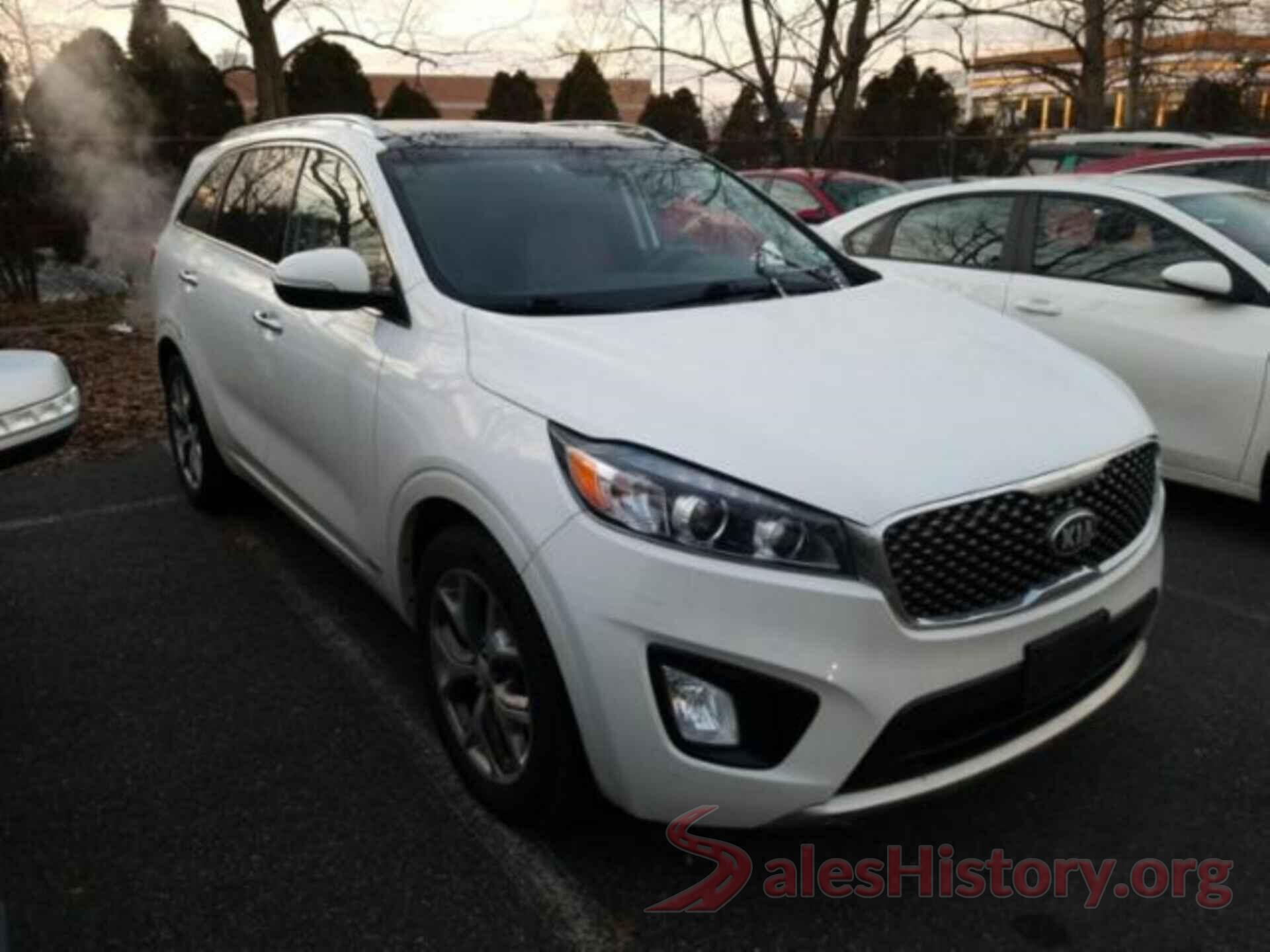 5XYPKDA57JG405908 2018 KIA SORENTO