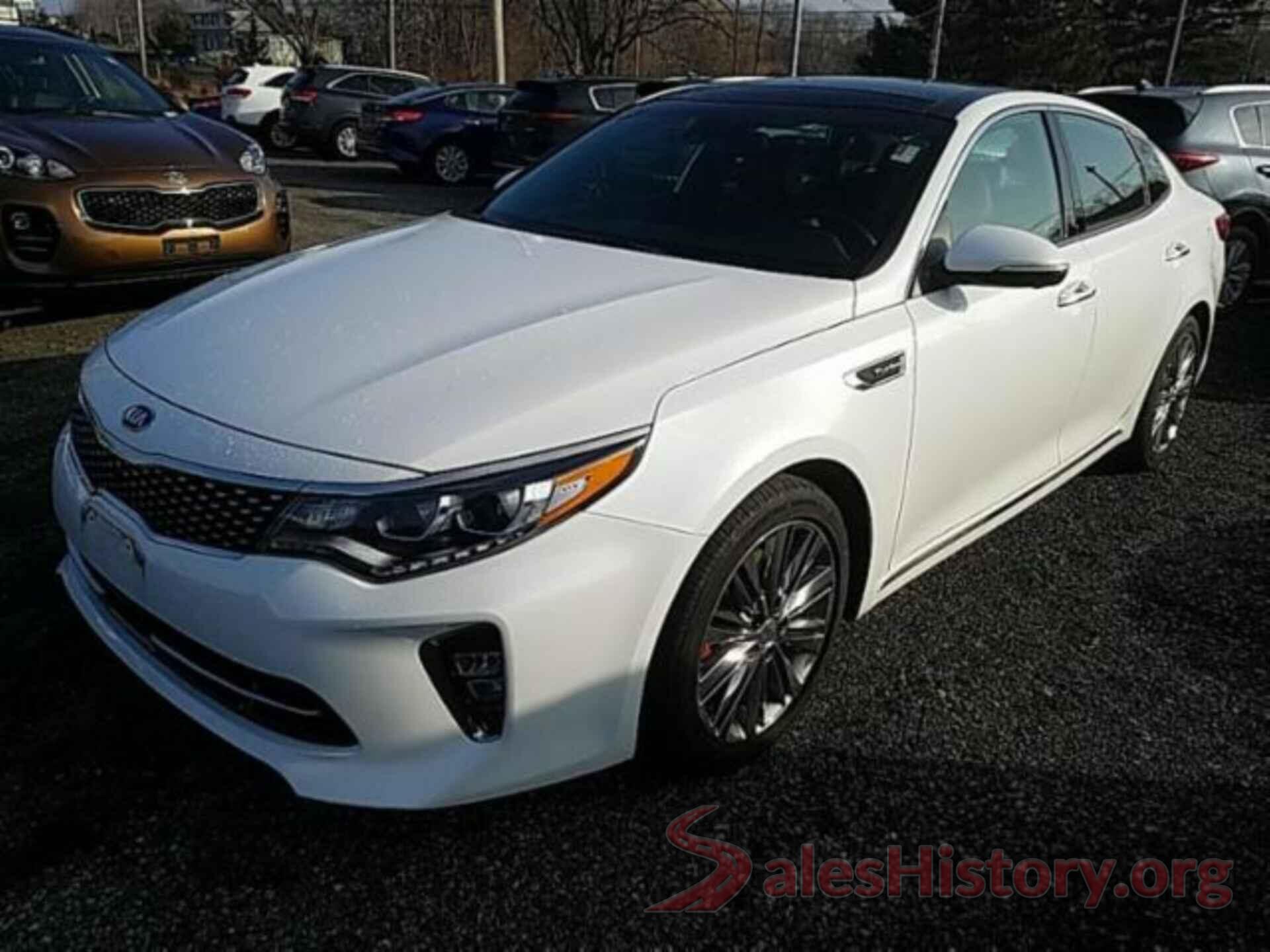 5XXGV4L20JG216130 2018 KIA OPTIMA