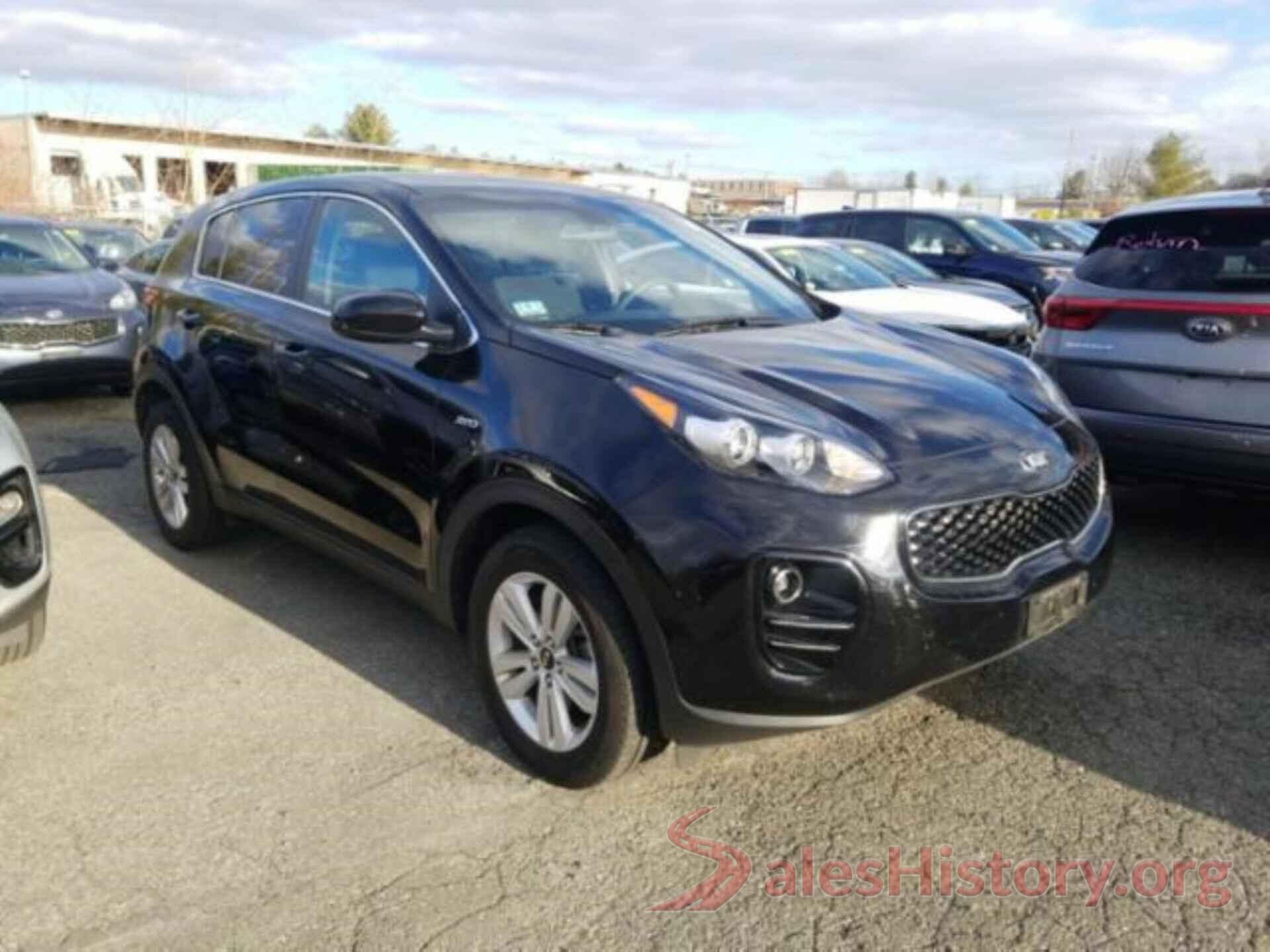 KNDPMCAC6J7357303 2018 KIA SPORTAGE