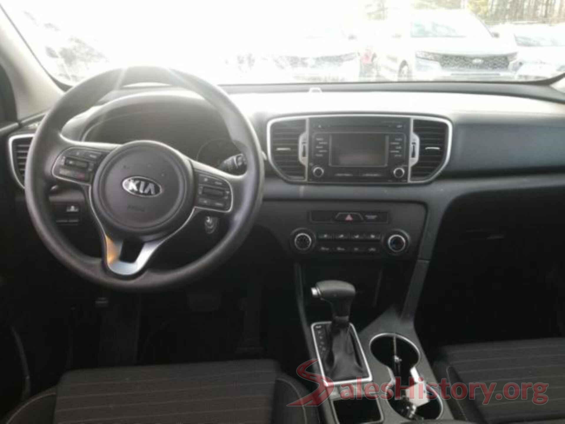 KNDPMCAC6J7357303 2018 KIA SPORTAGE