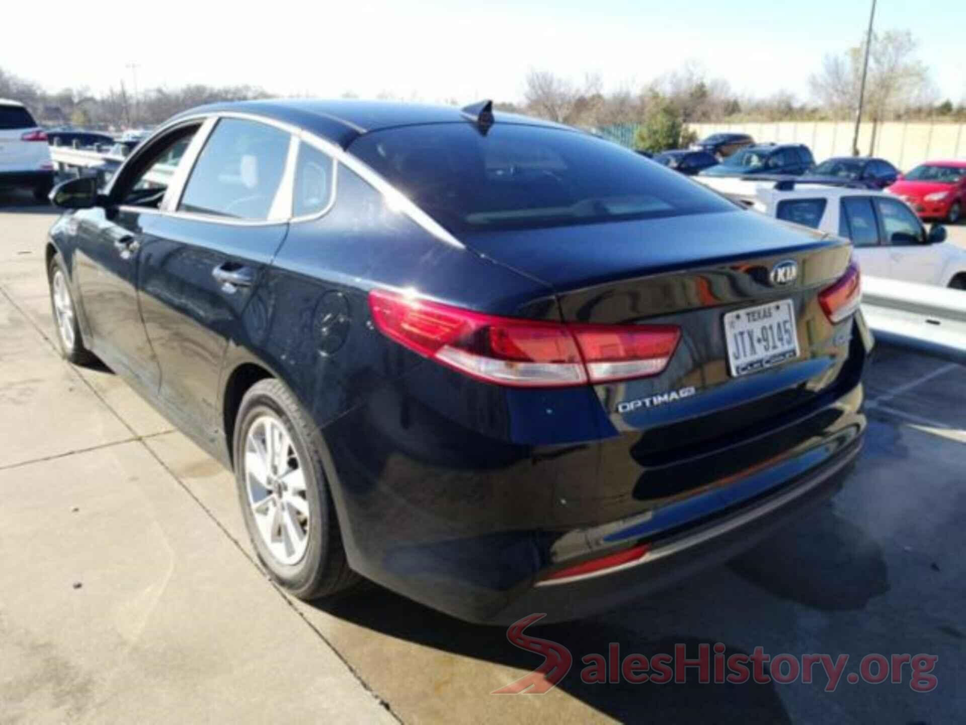 5XXGT4L35HG163773 2017 KIA OPTIMA