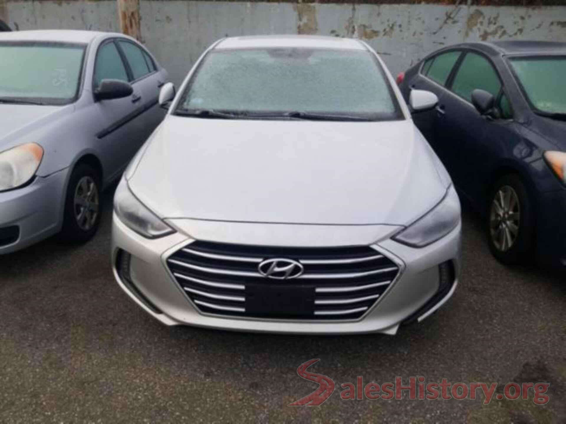 5NPD84LF7JH287925 2018 HYUNDAI ELANTRA