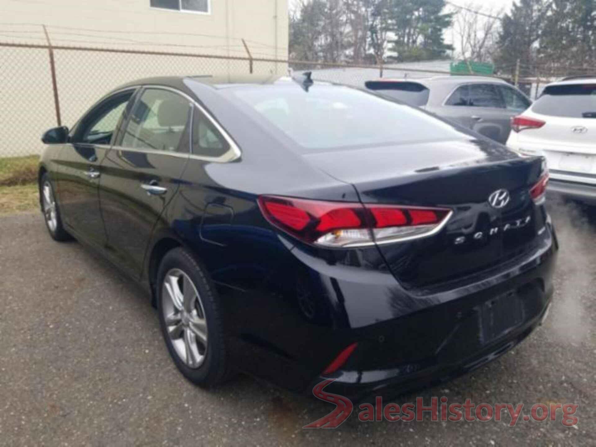 5NPE34AF8JH679379 2018 HYUNDAI SONATA