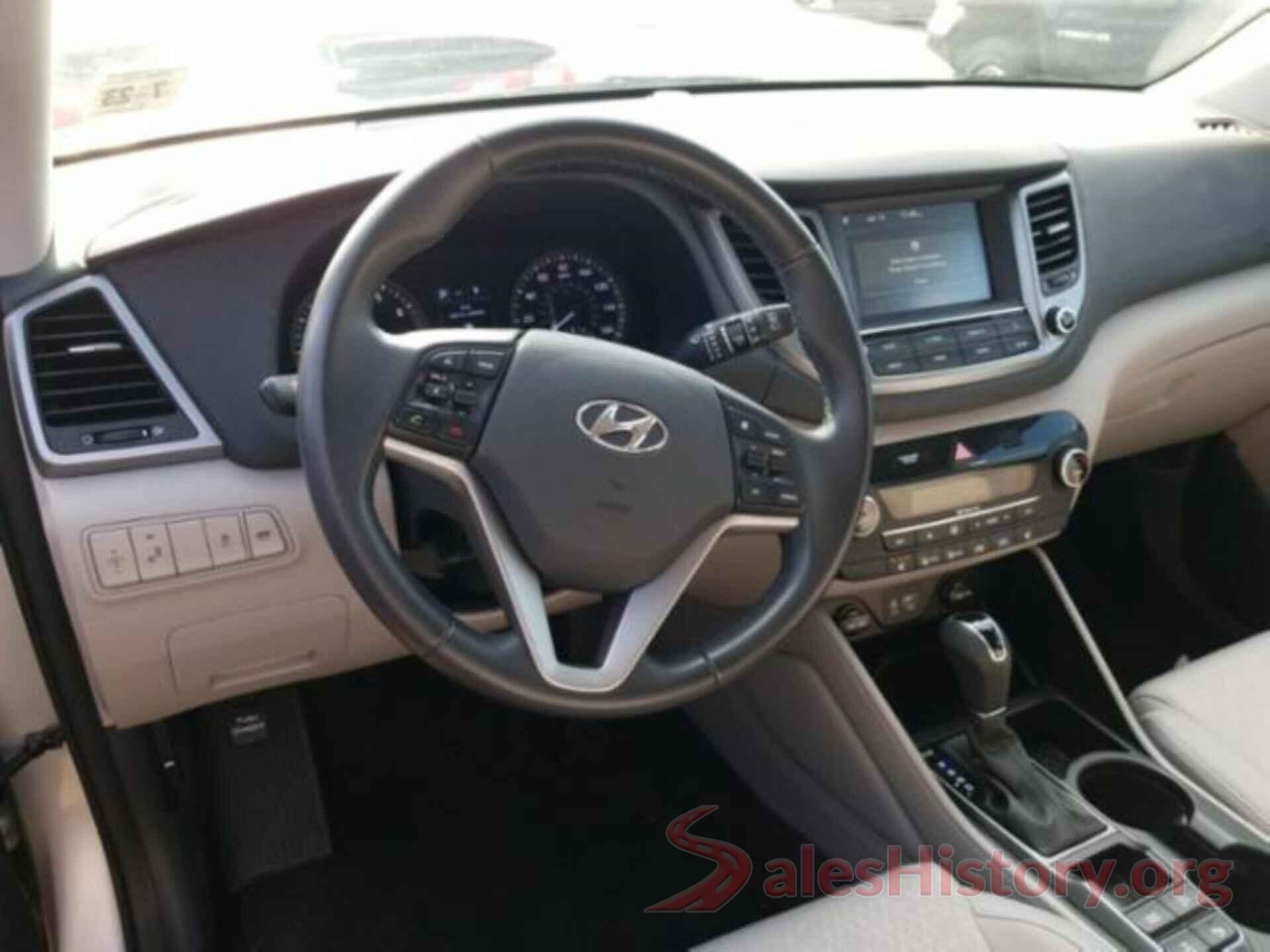 KM8J3CA25JU730828 2018 HYUNDAI TUCSON